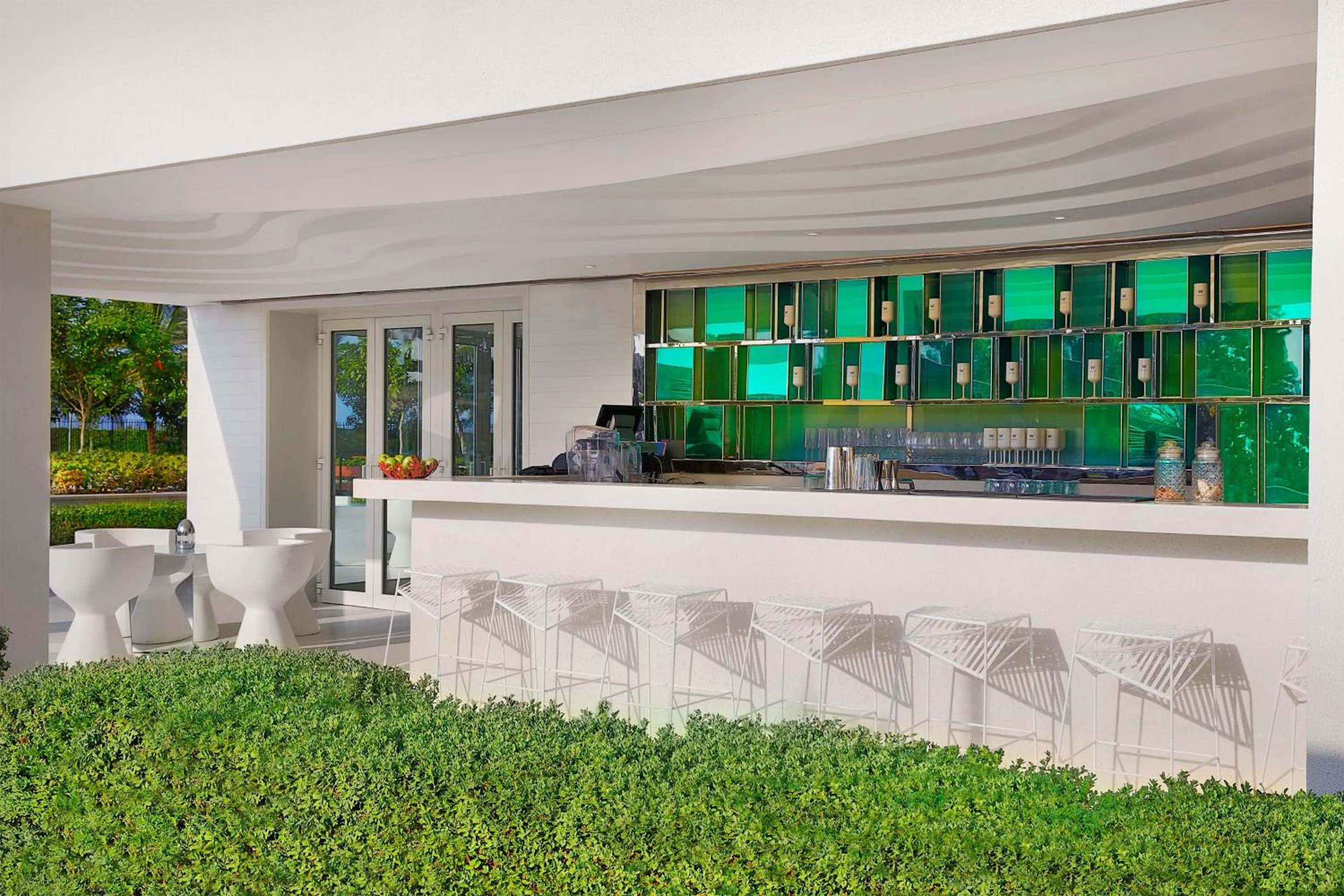 Restaurant/places to eat in W Muscat