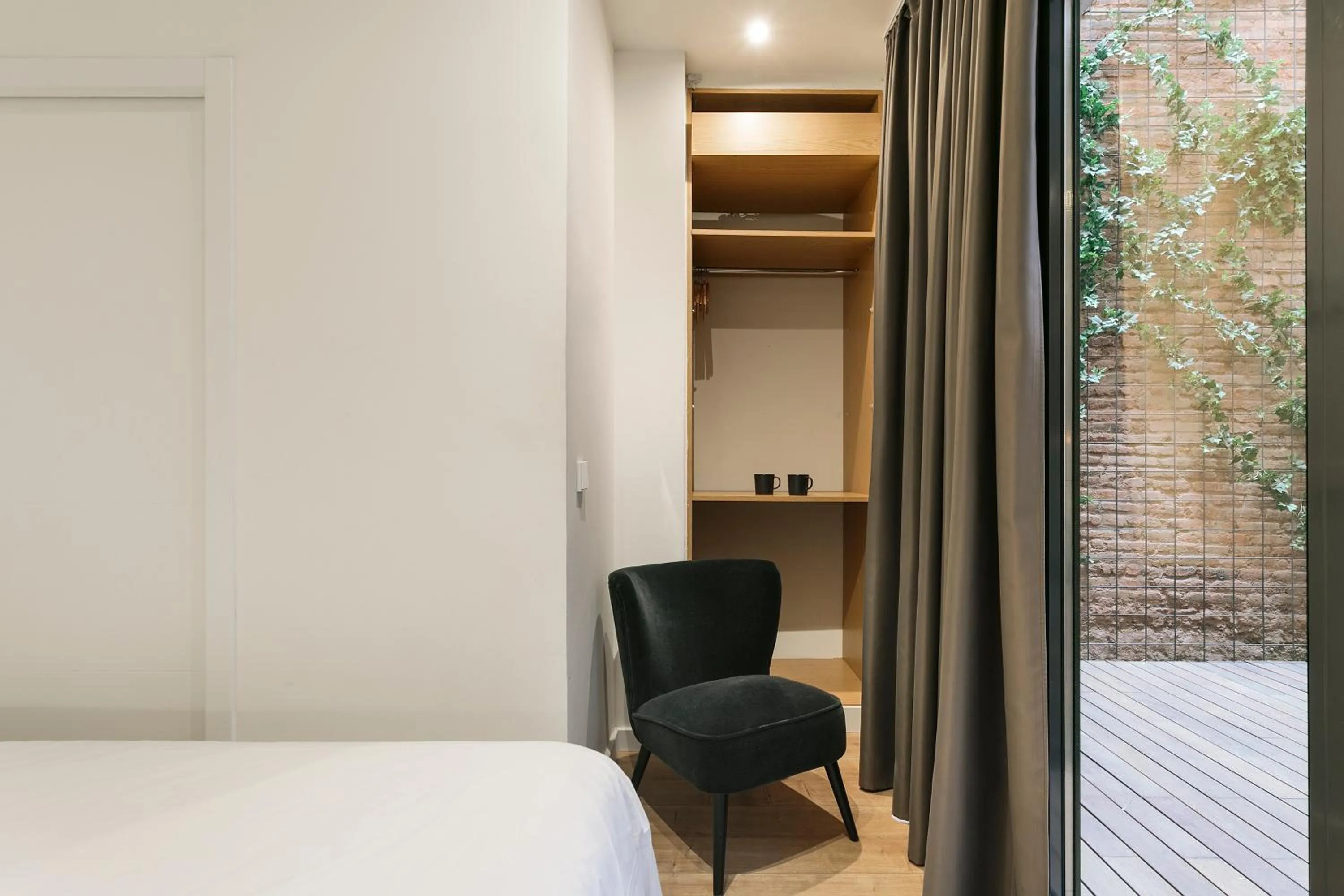 Bedroom, Bed in Arte Suites by Olala Homes