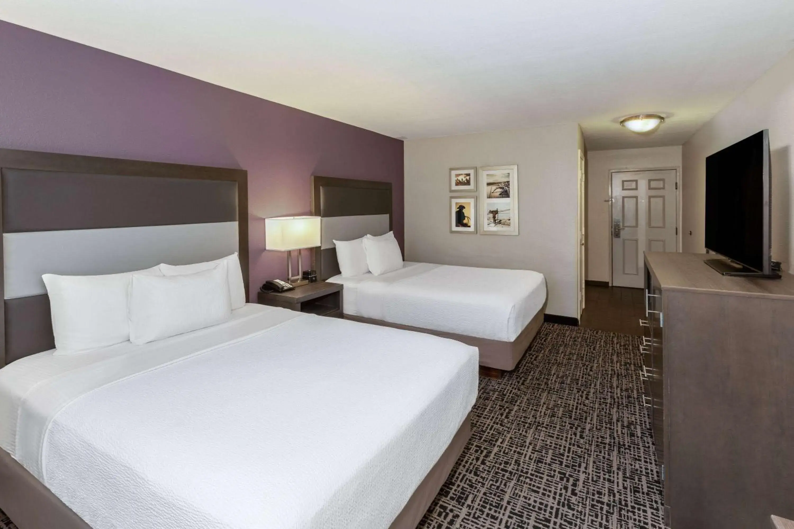 Bed in La Quinta by Wyndham Rockwall Bed in La Quinta by Wyndham Rockwall