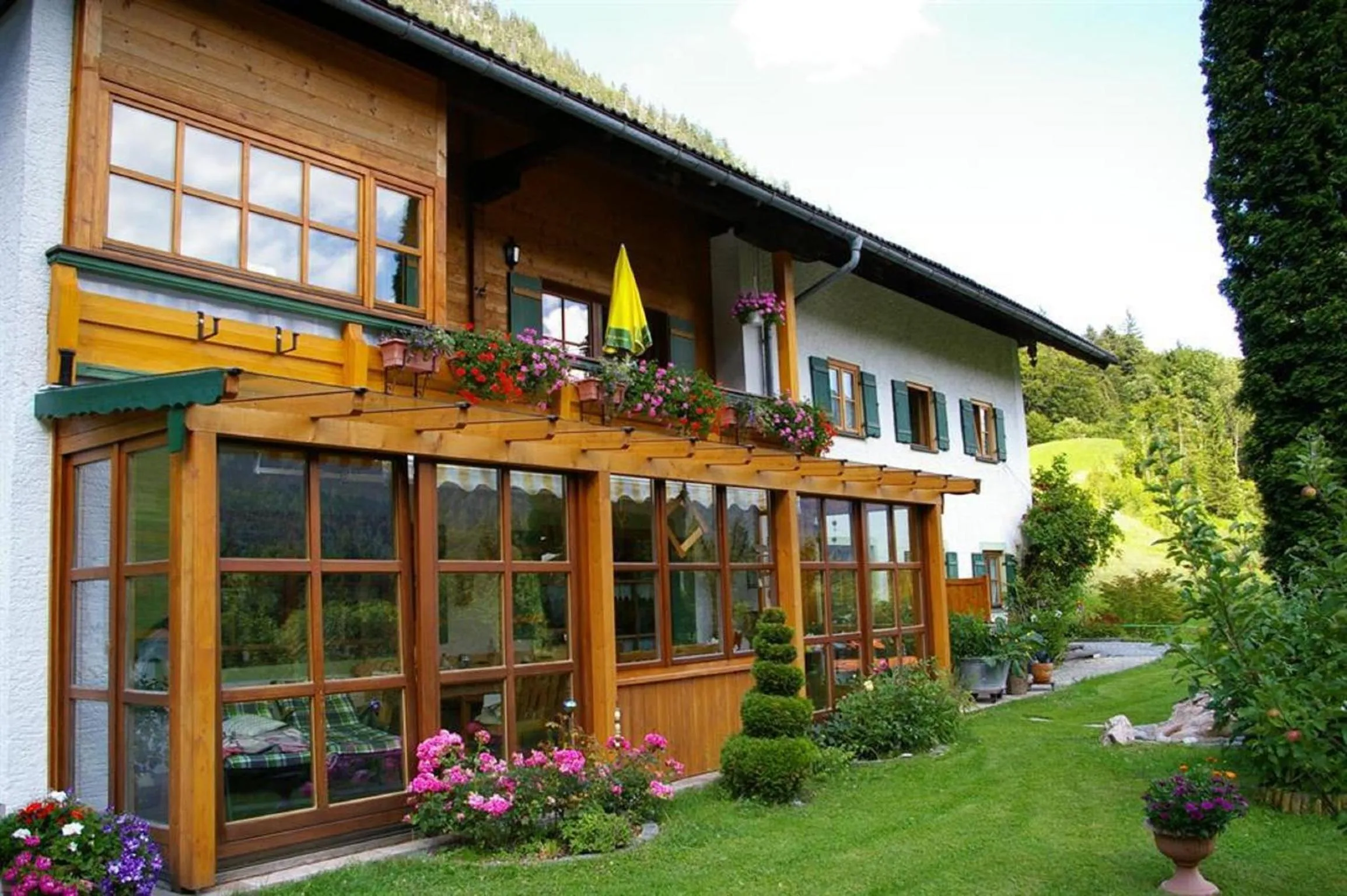 Facade/entrance in Haus Holzner-Nagl
