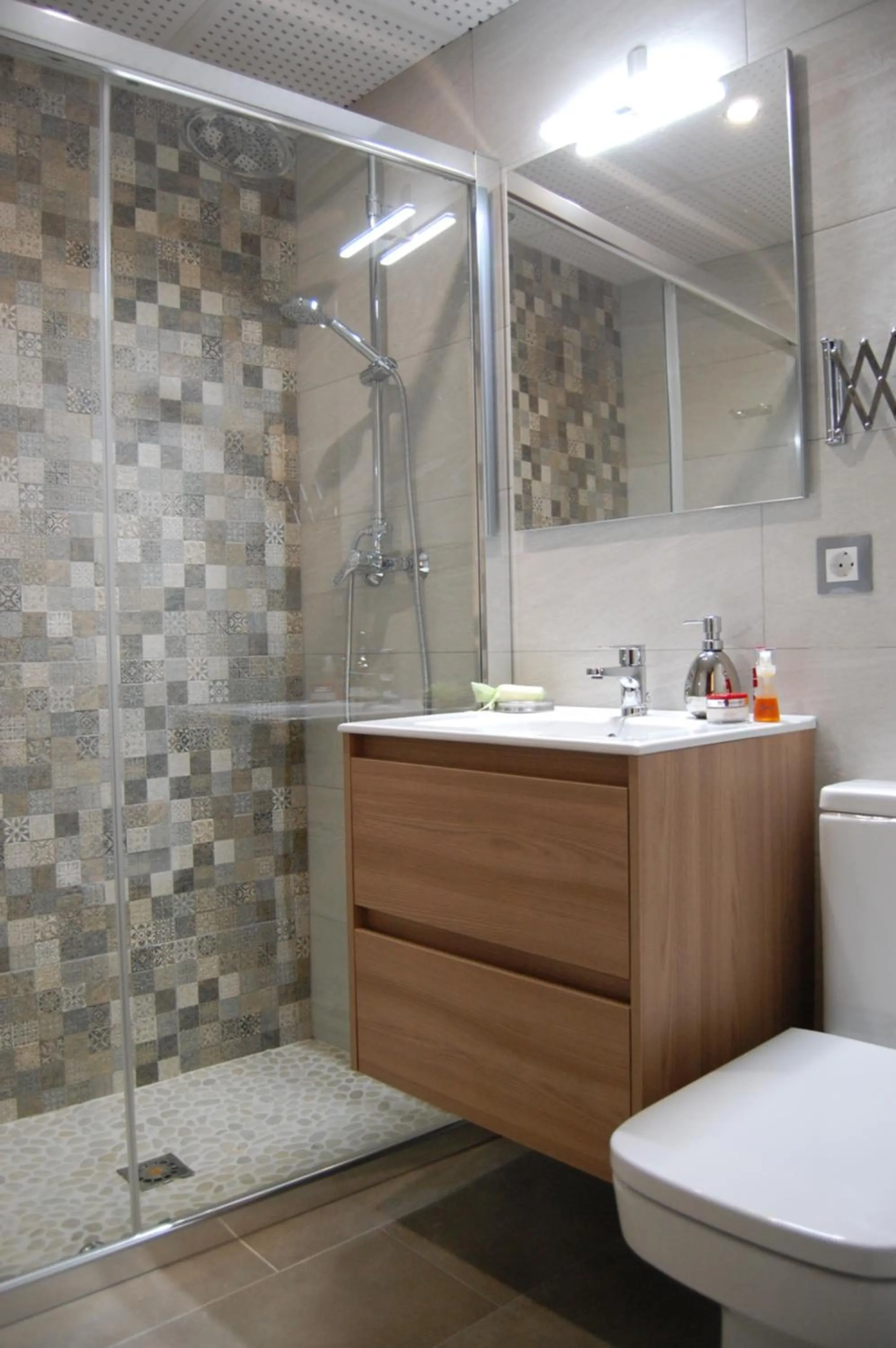 Bathroom in ALHAJAS DE CORDOBA