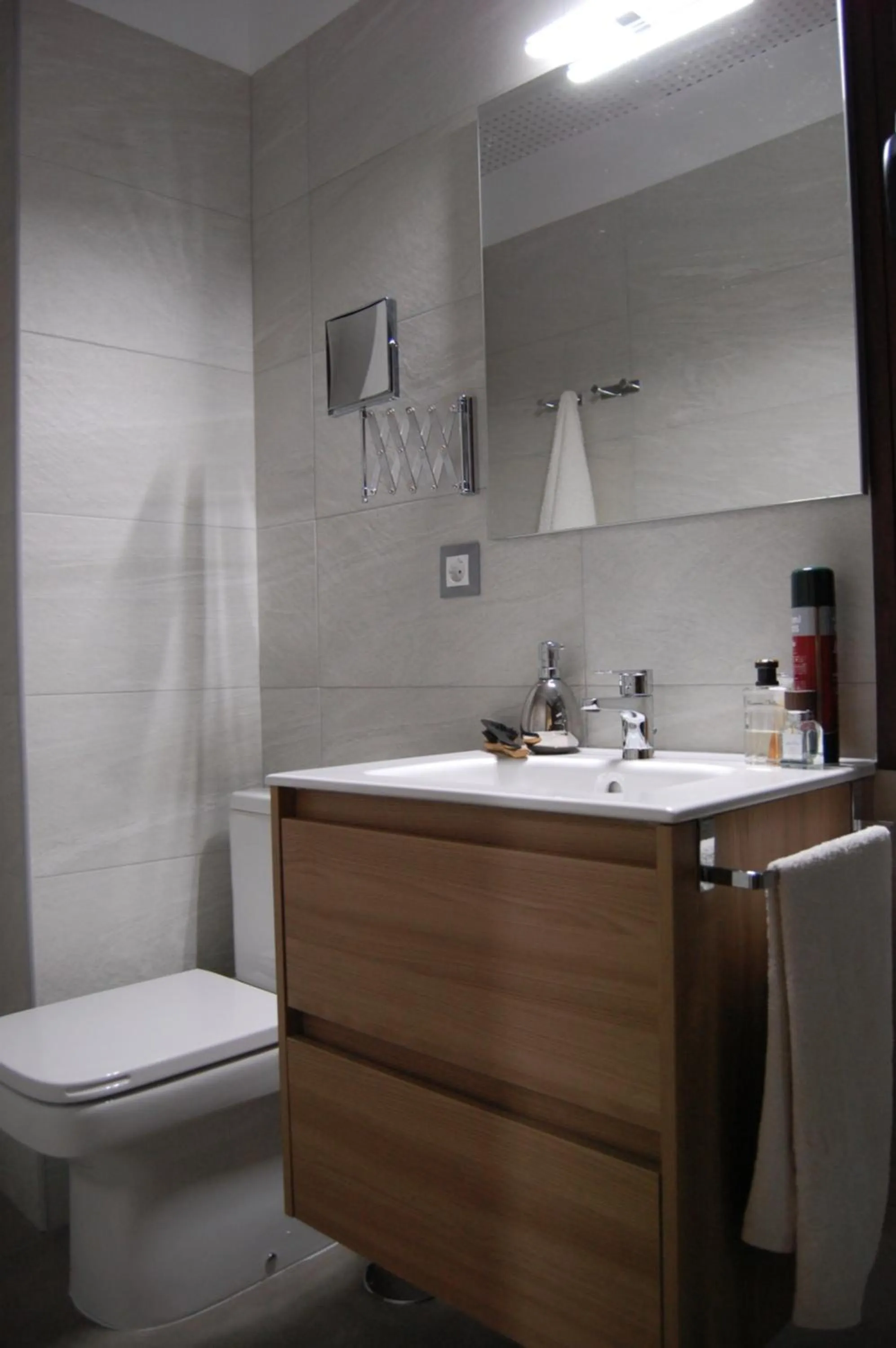 Bathroom in ALHAJAS DE CORDOBA