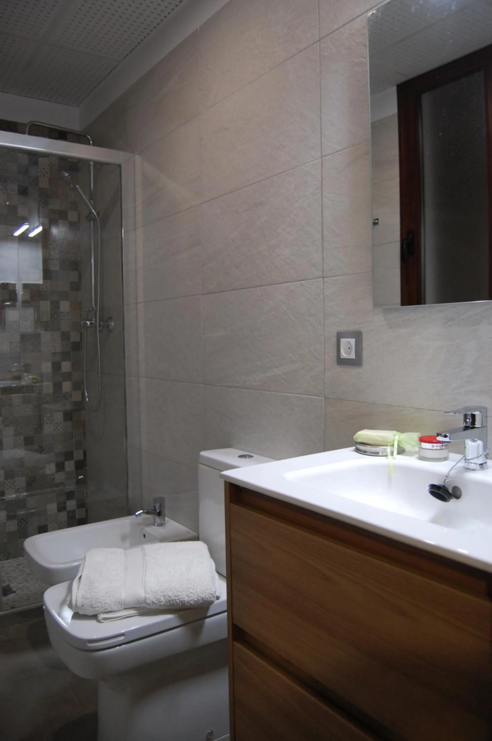 Bathroom in ALHAJAS DE CORDOBA