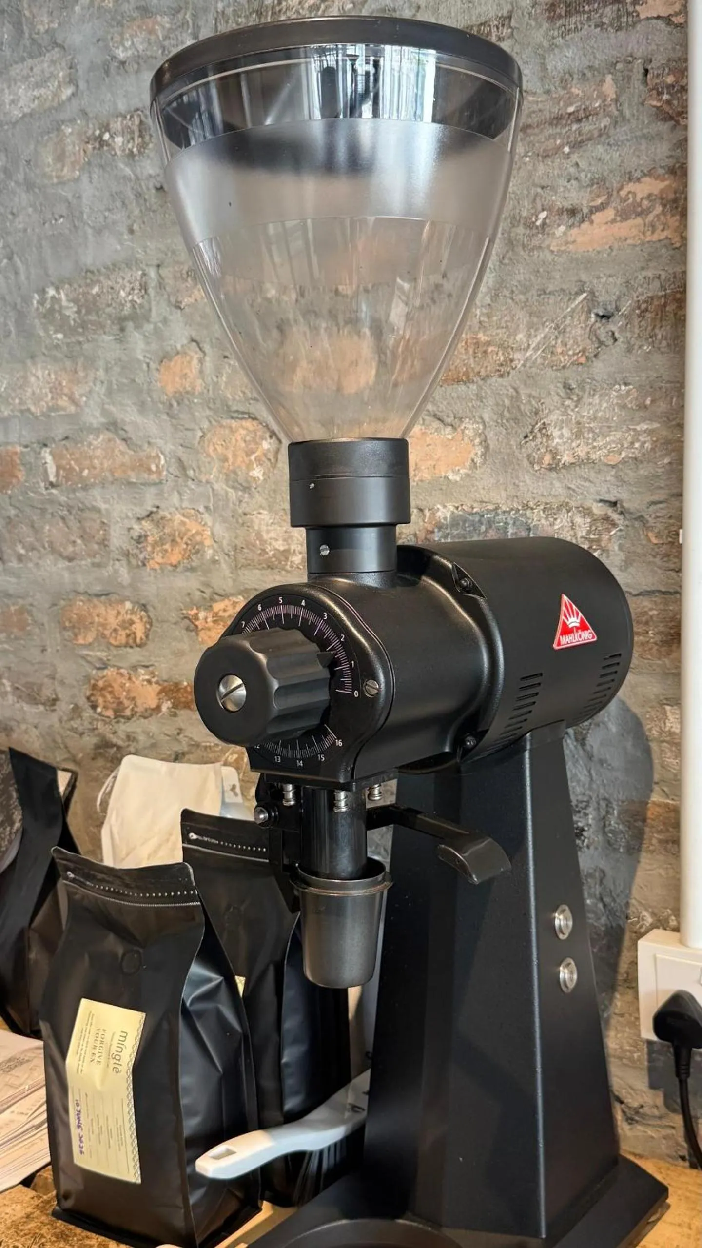 Mingle Highstreet - CoWorking Hub