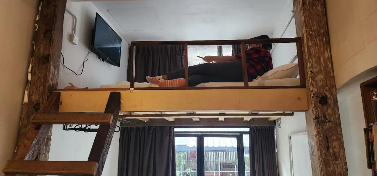 TV and multimedia, Bed in Mingle Highstreet - CoWorking Hub