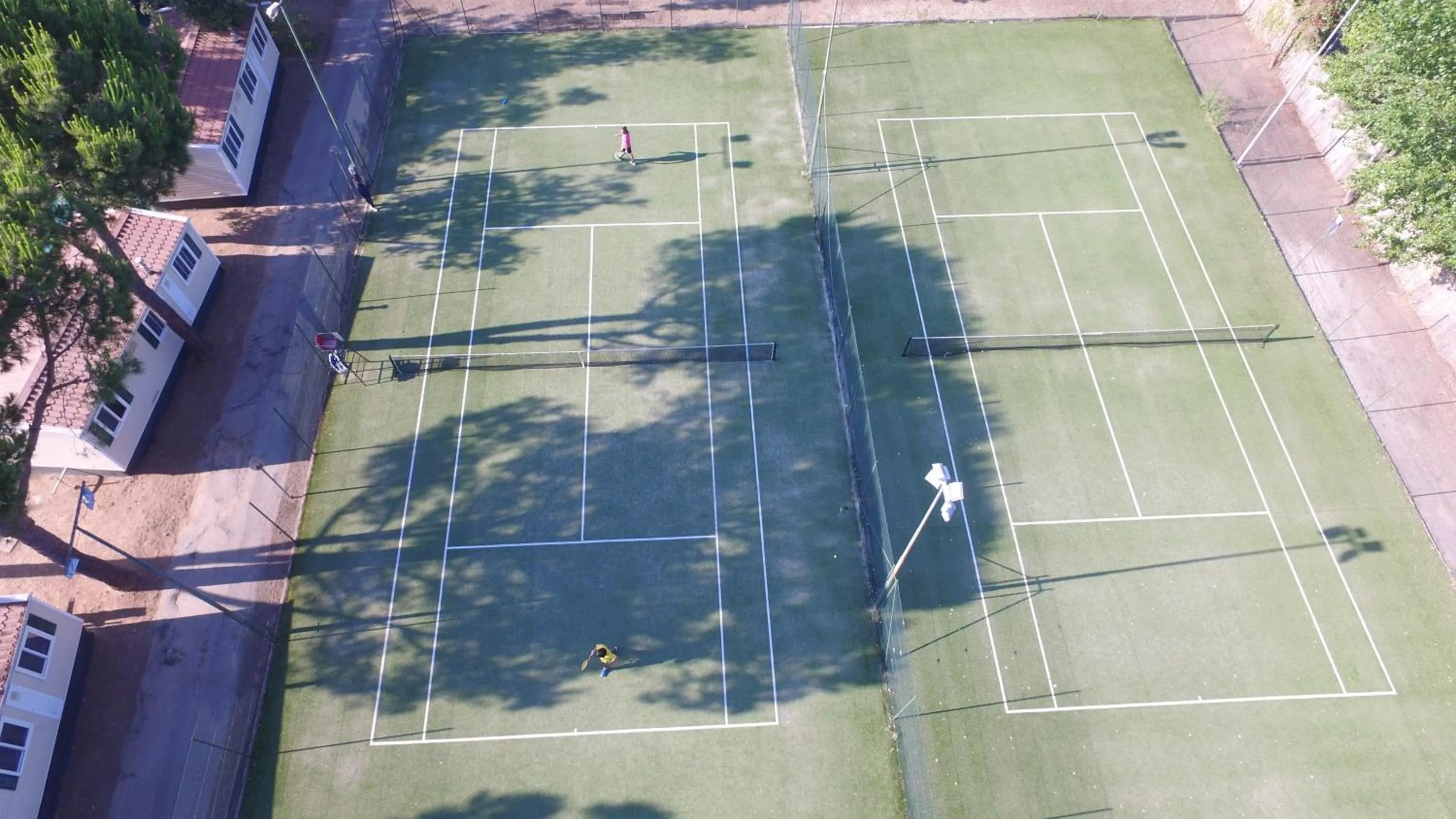 Tennis court in Settebello Village
