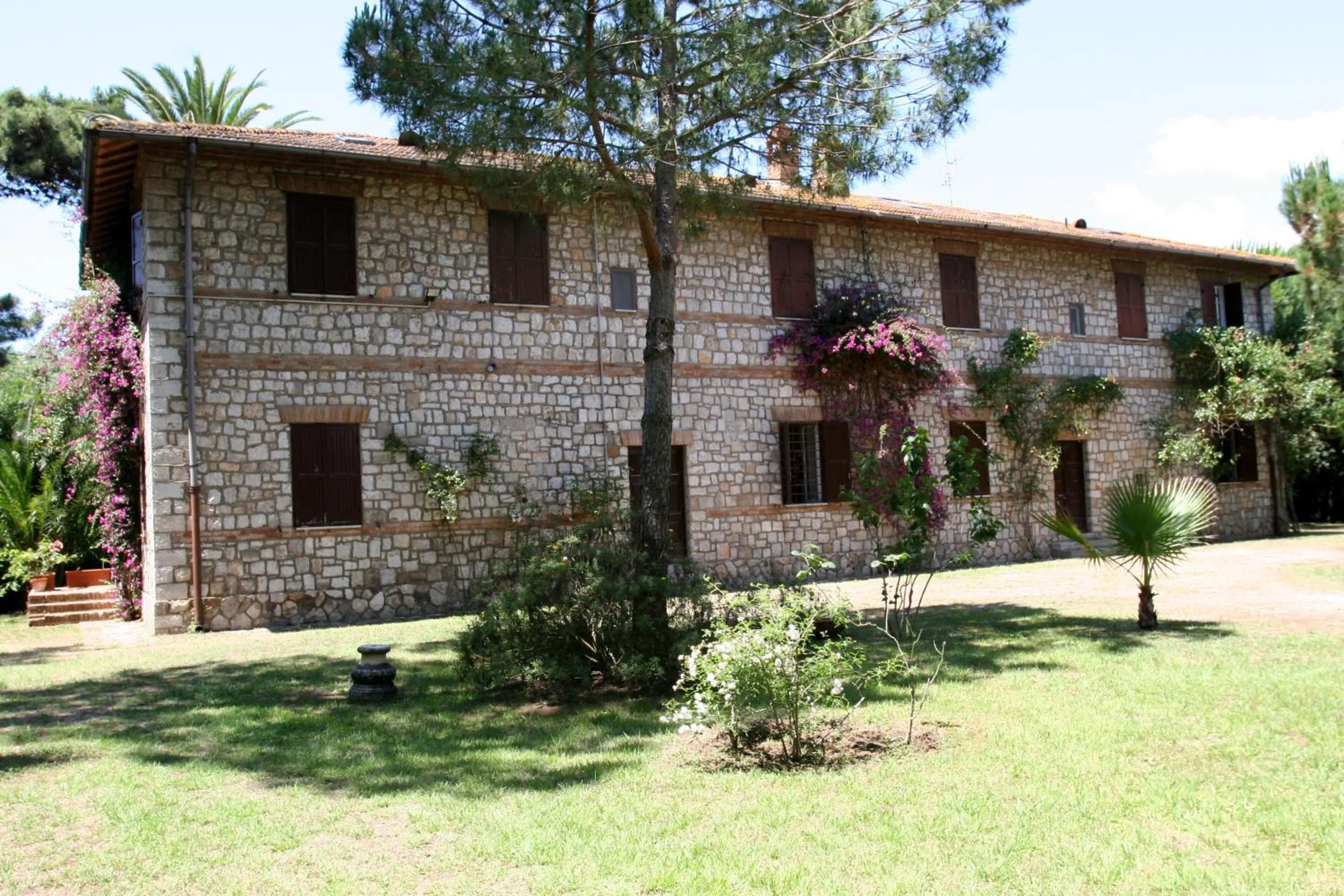 Property building in Settebello Village