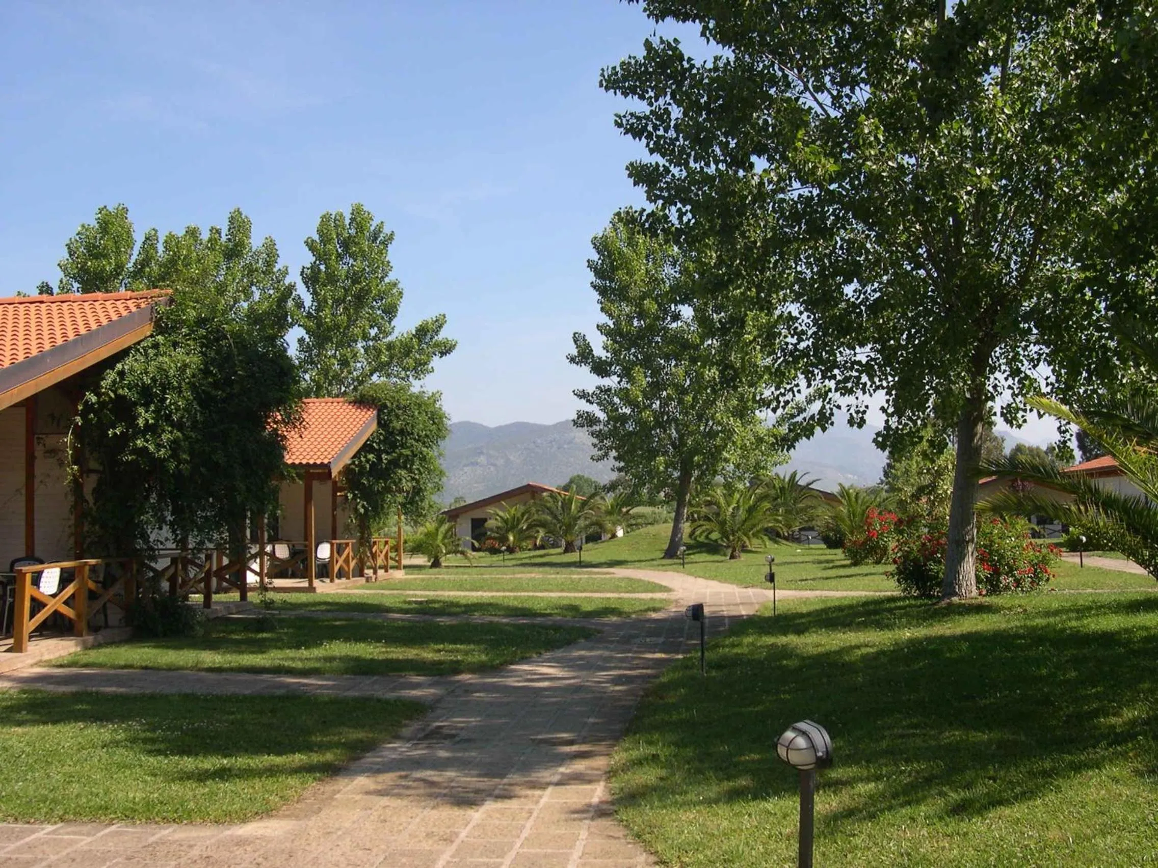 Garden view in Settebello Village