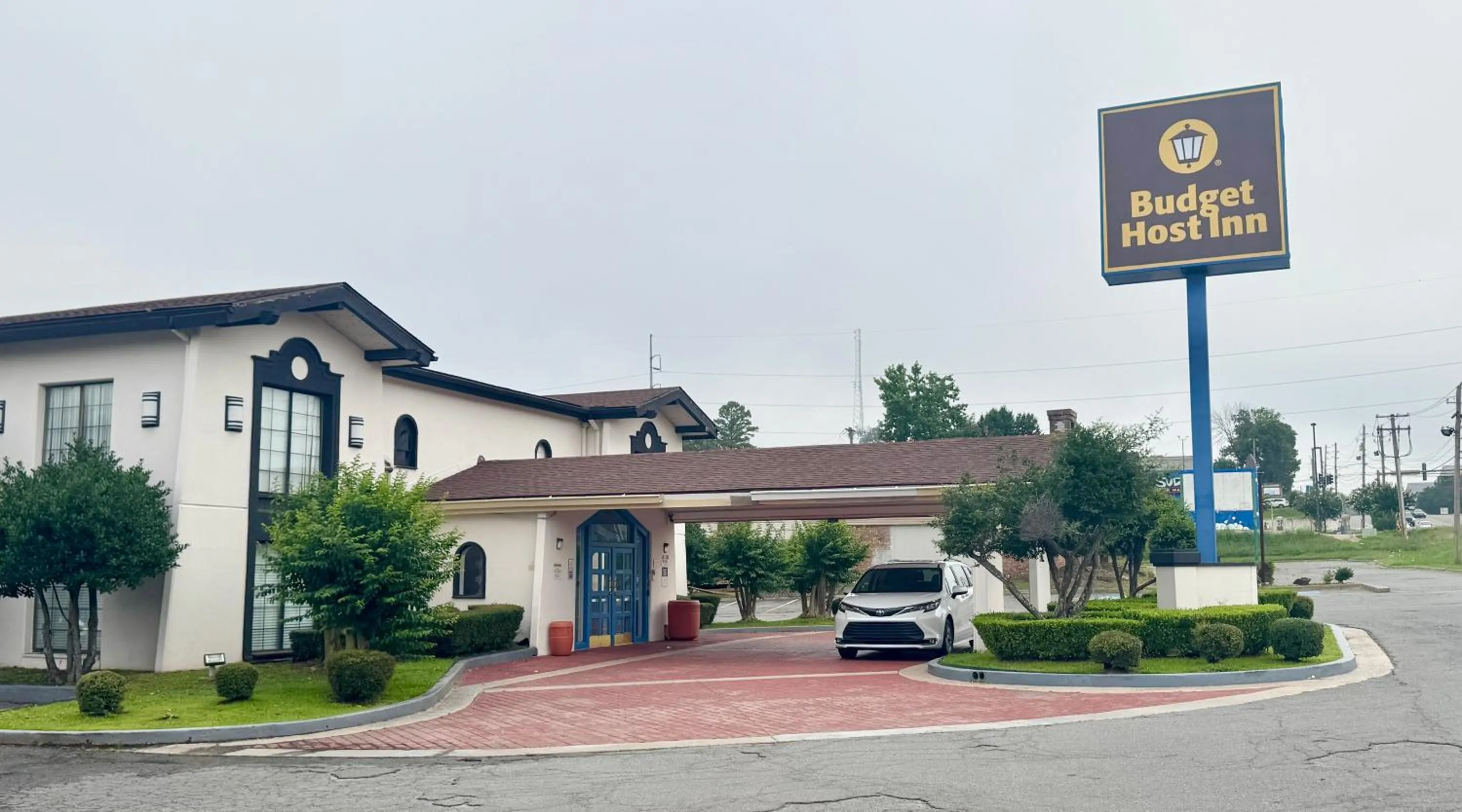 Budget Host Inn- Medical Center