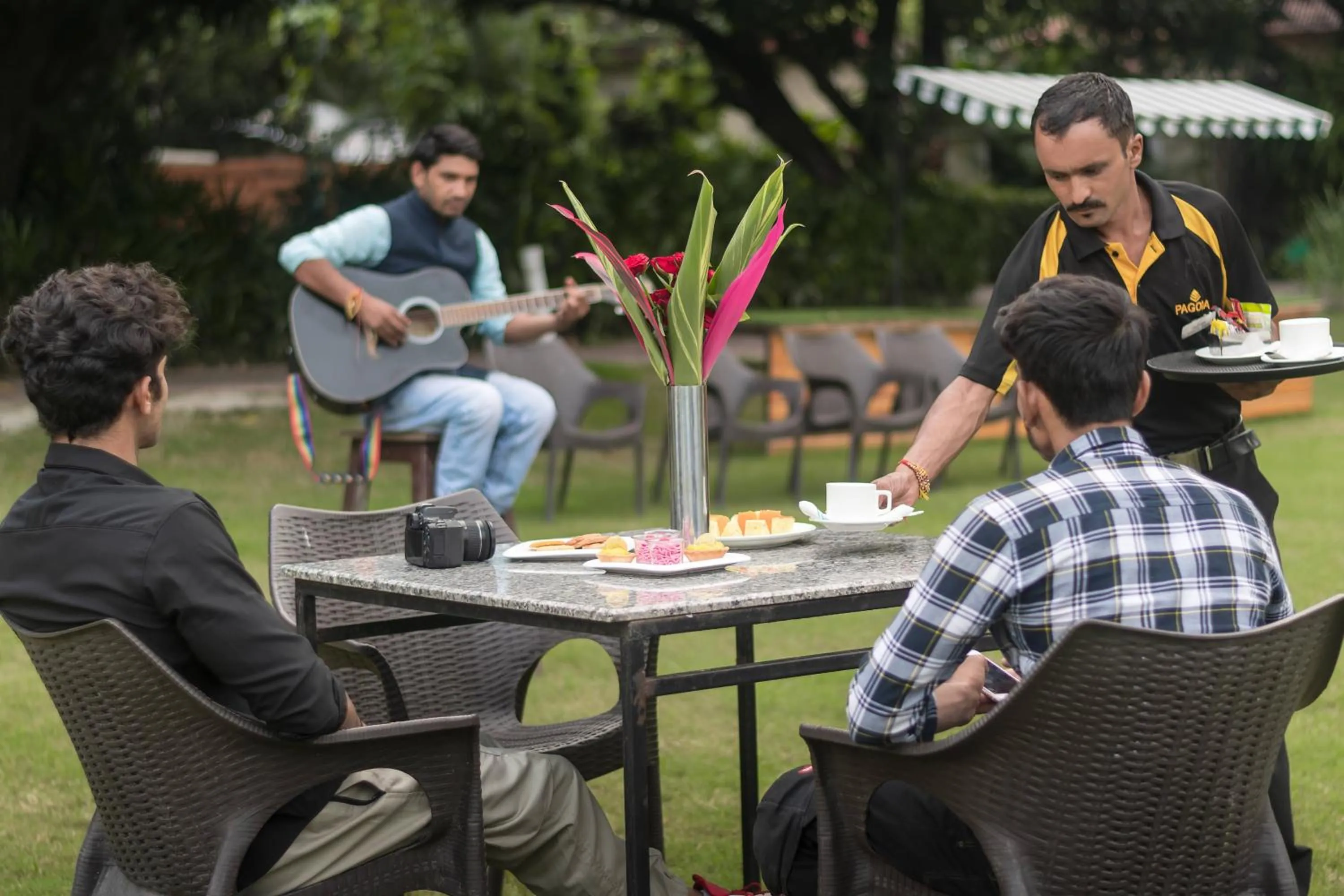 Entertainment in Manu Maharani Resort