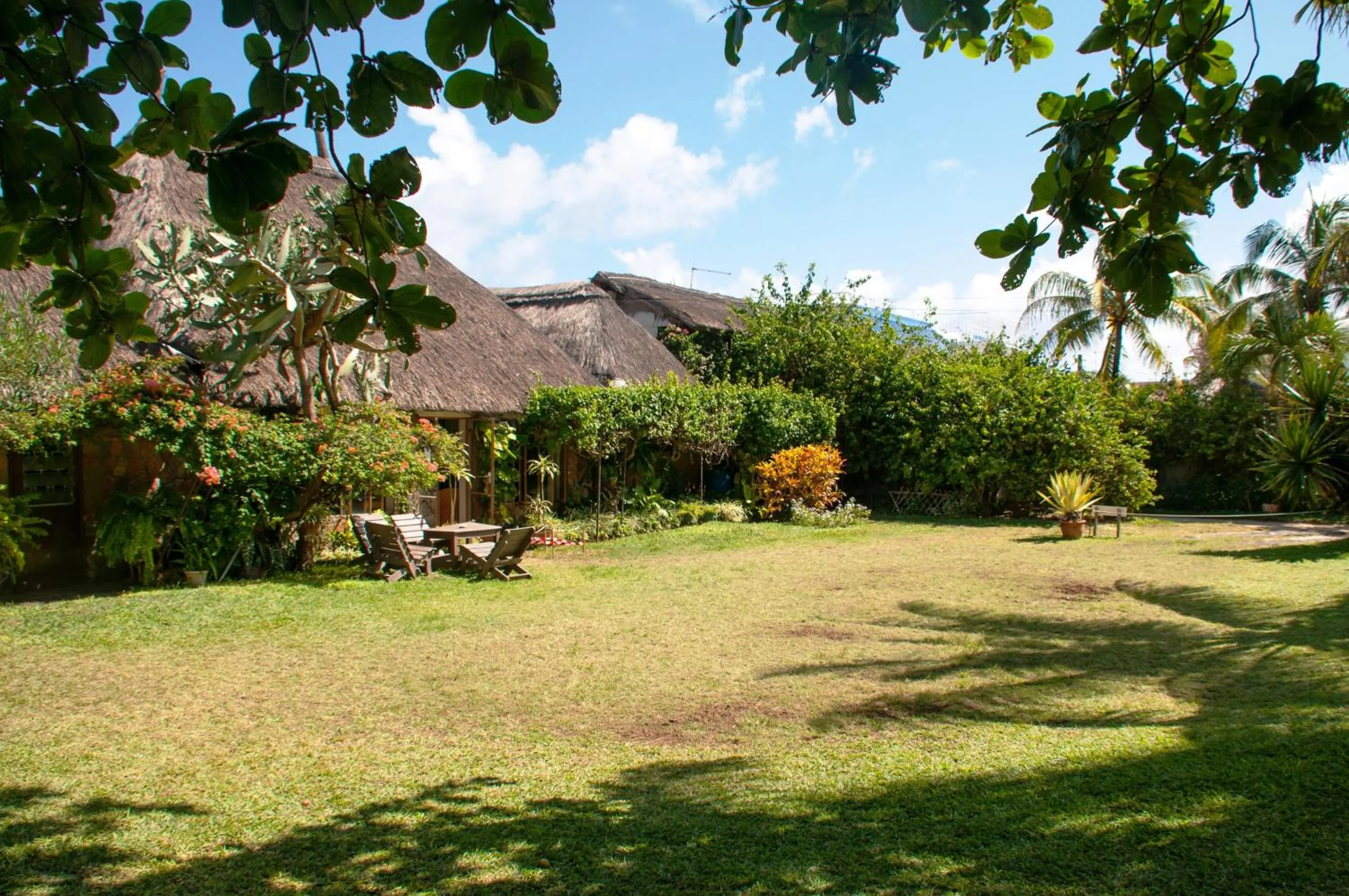 Facade/entrance in Chantauvent Guest House