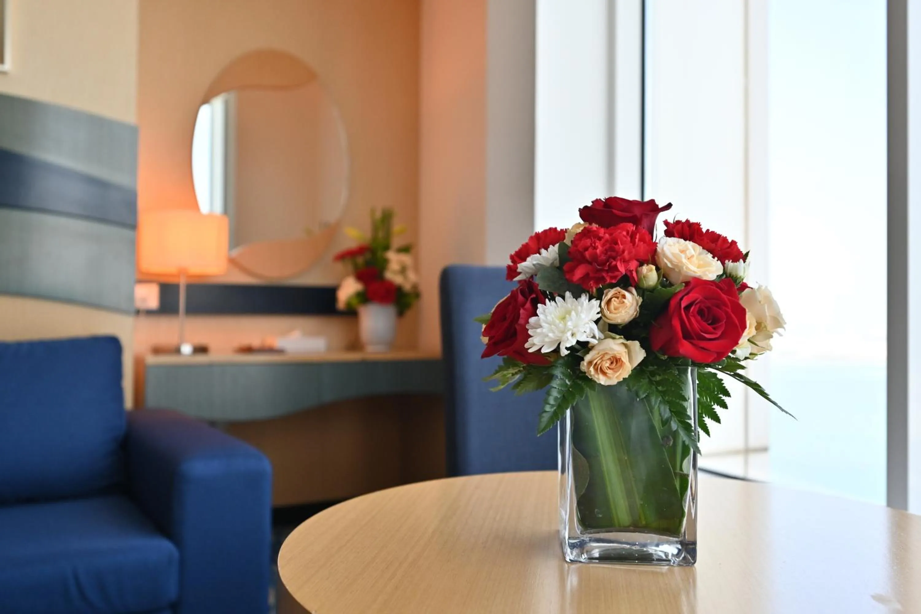 Living room in Harbour Suites Hotel