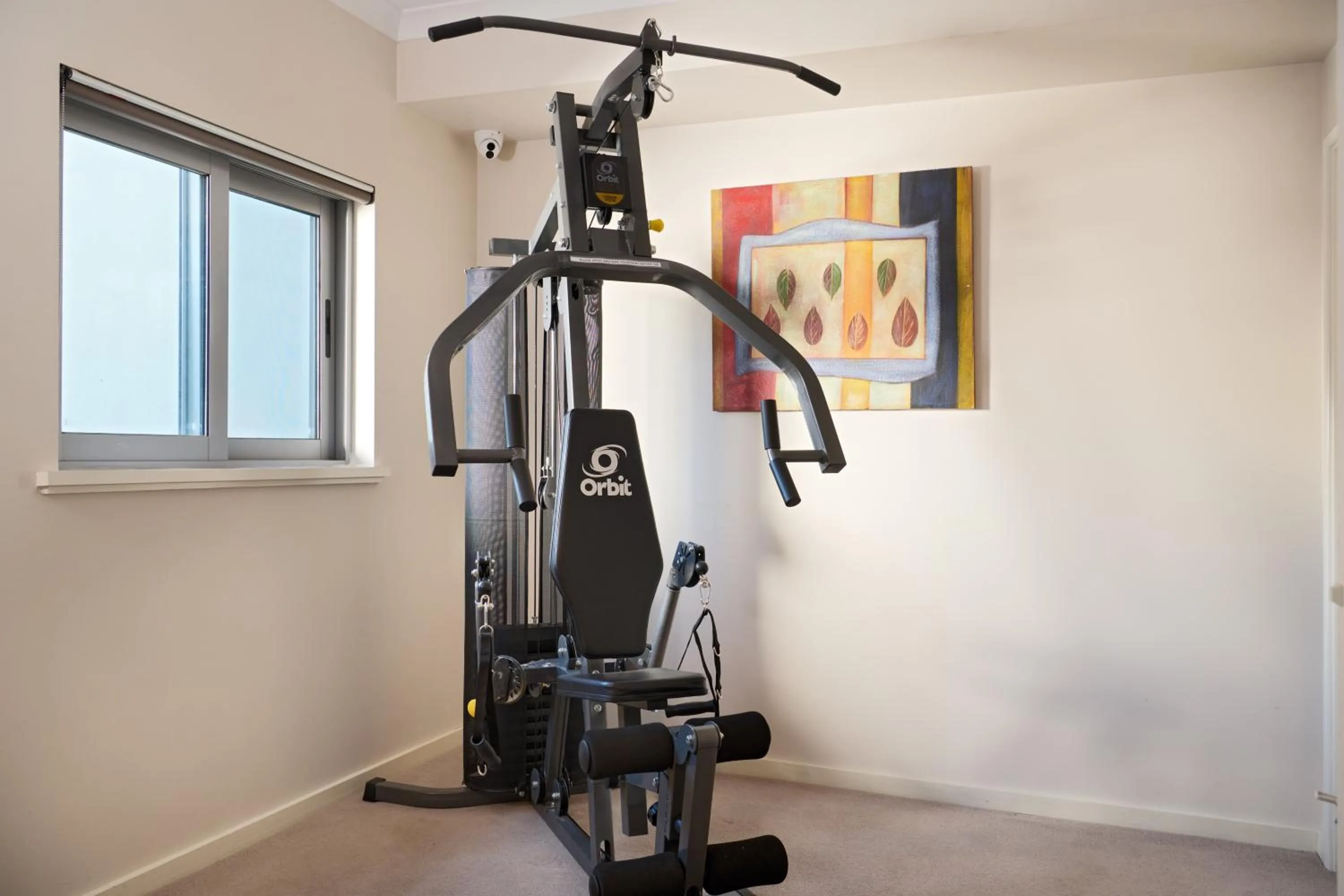 Fitness centre/facilities in Airport Apartments by Vetroblu