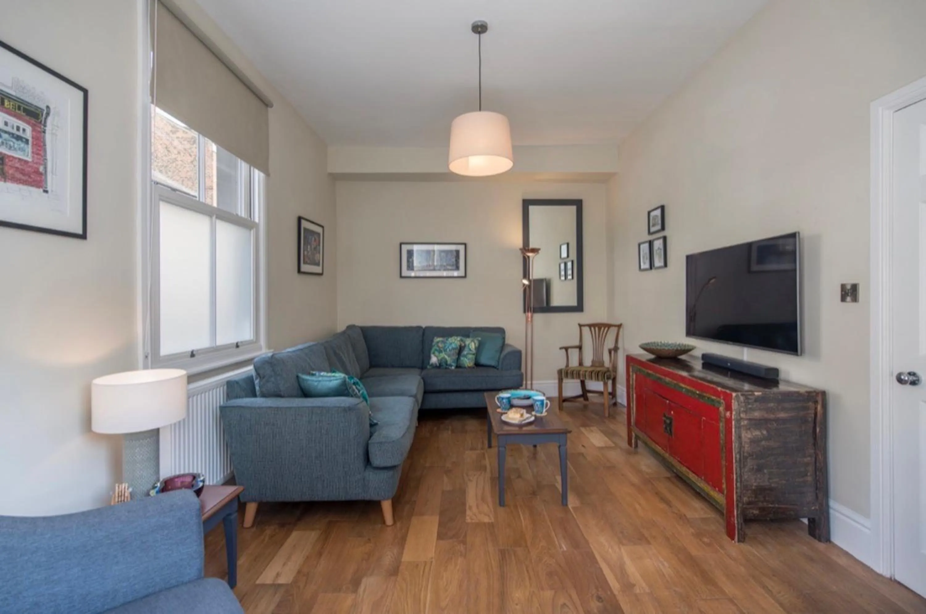 Living room in Spencer House