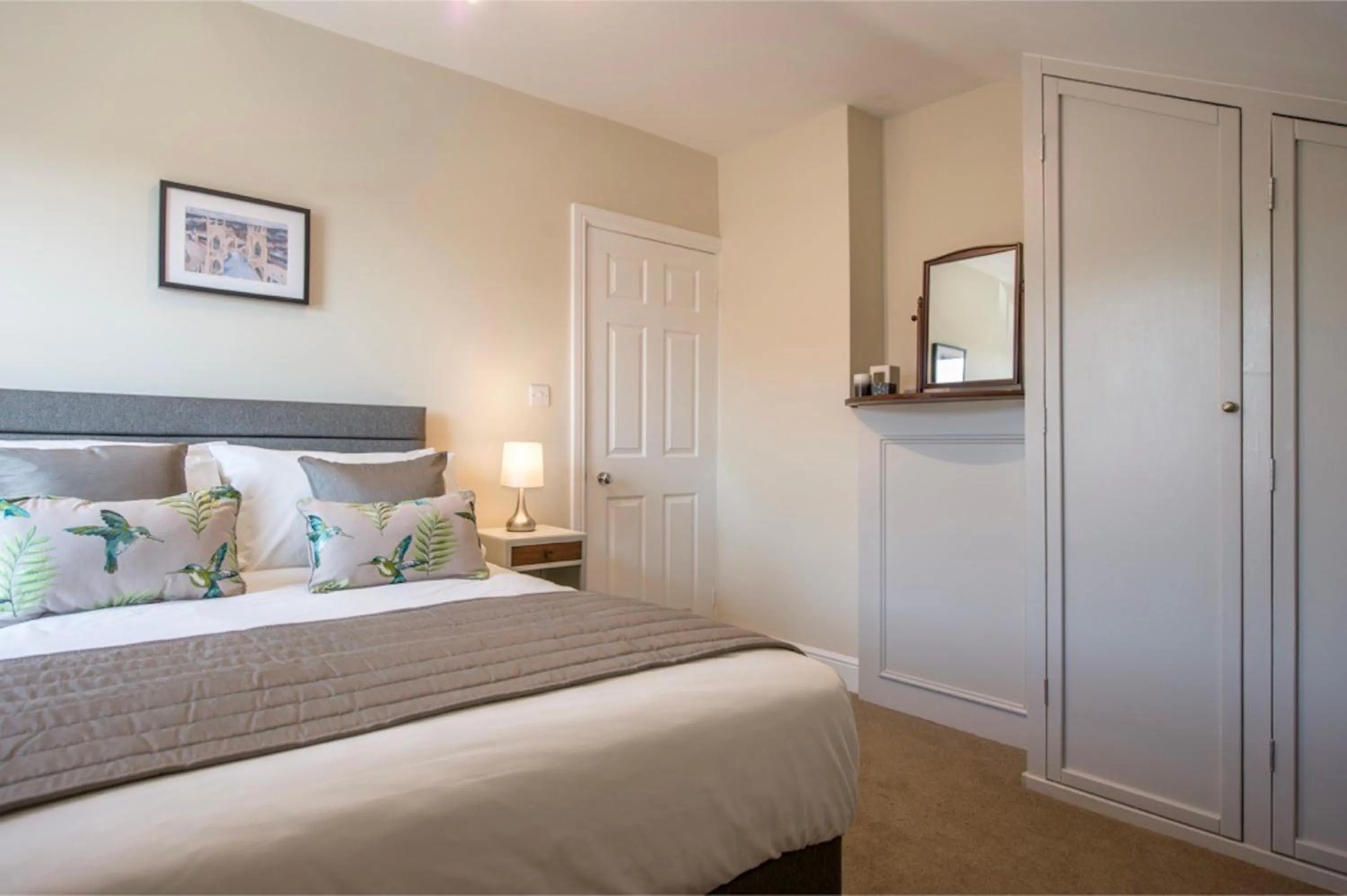 Bedroom, Bed in Spencer House