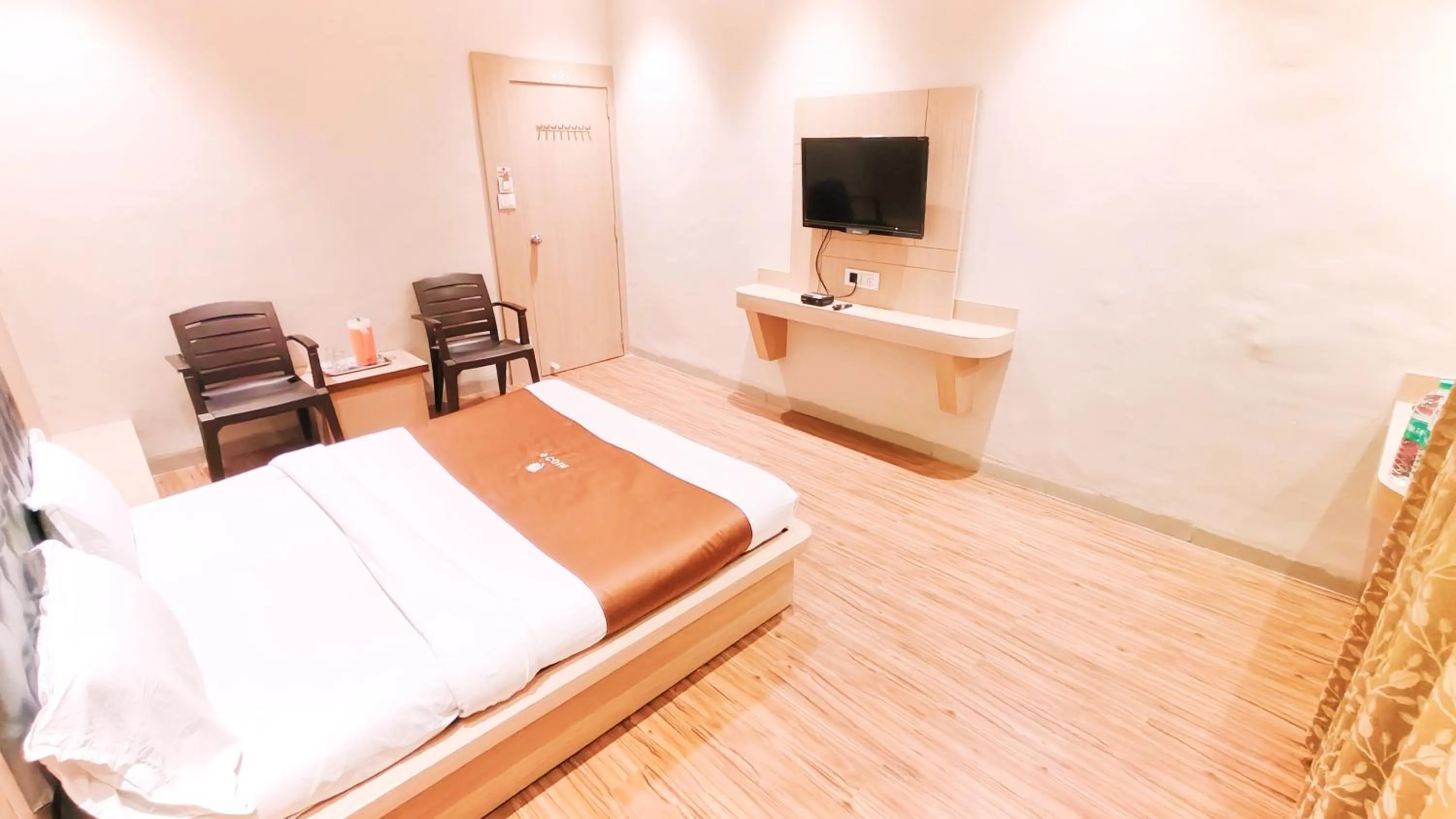 View (from property/room), Bed in Hotel Yog Palace Newly Renovated