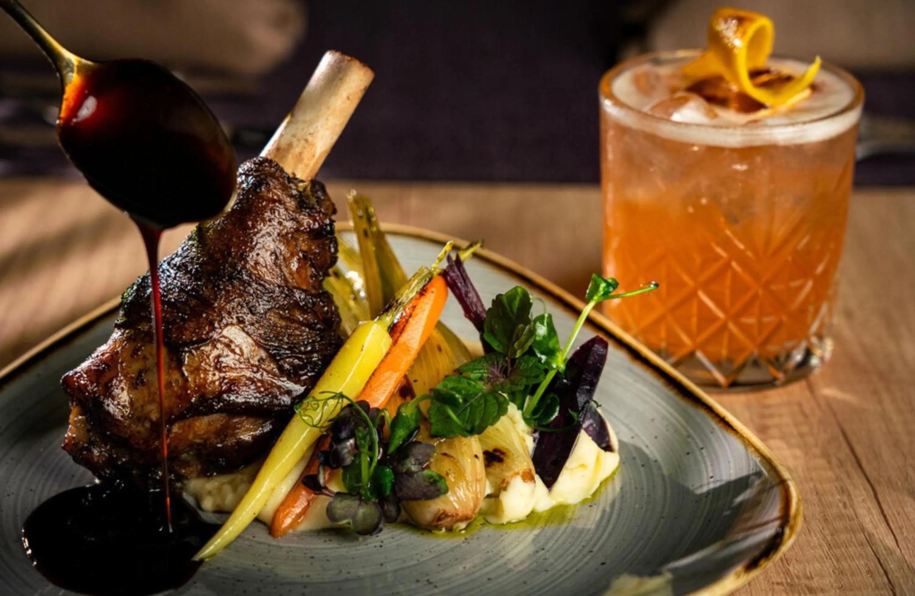 Food and drinks in Radisson Blu Hotel & Residences