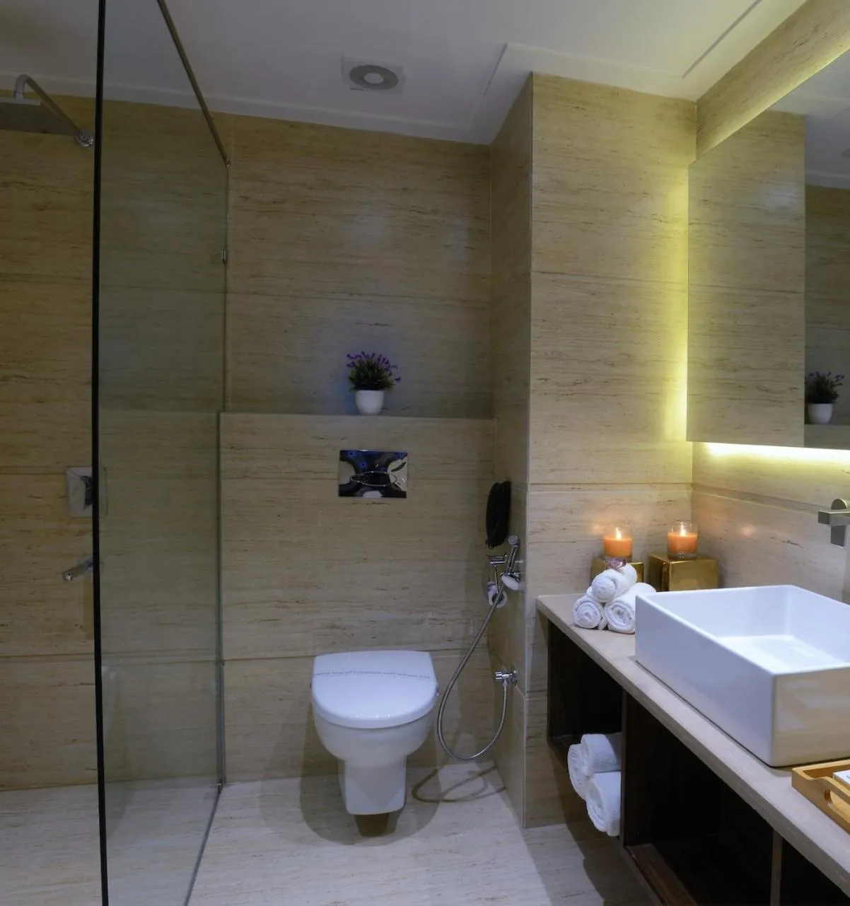 Bathroom in Hotel Royale Regent