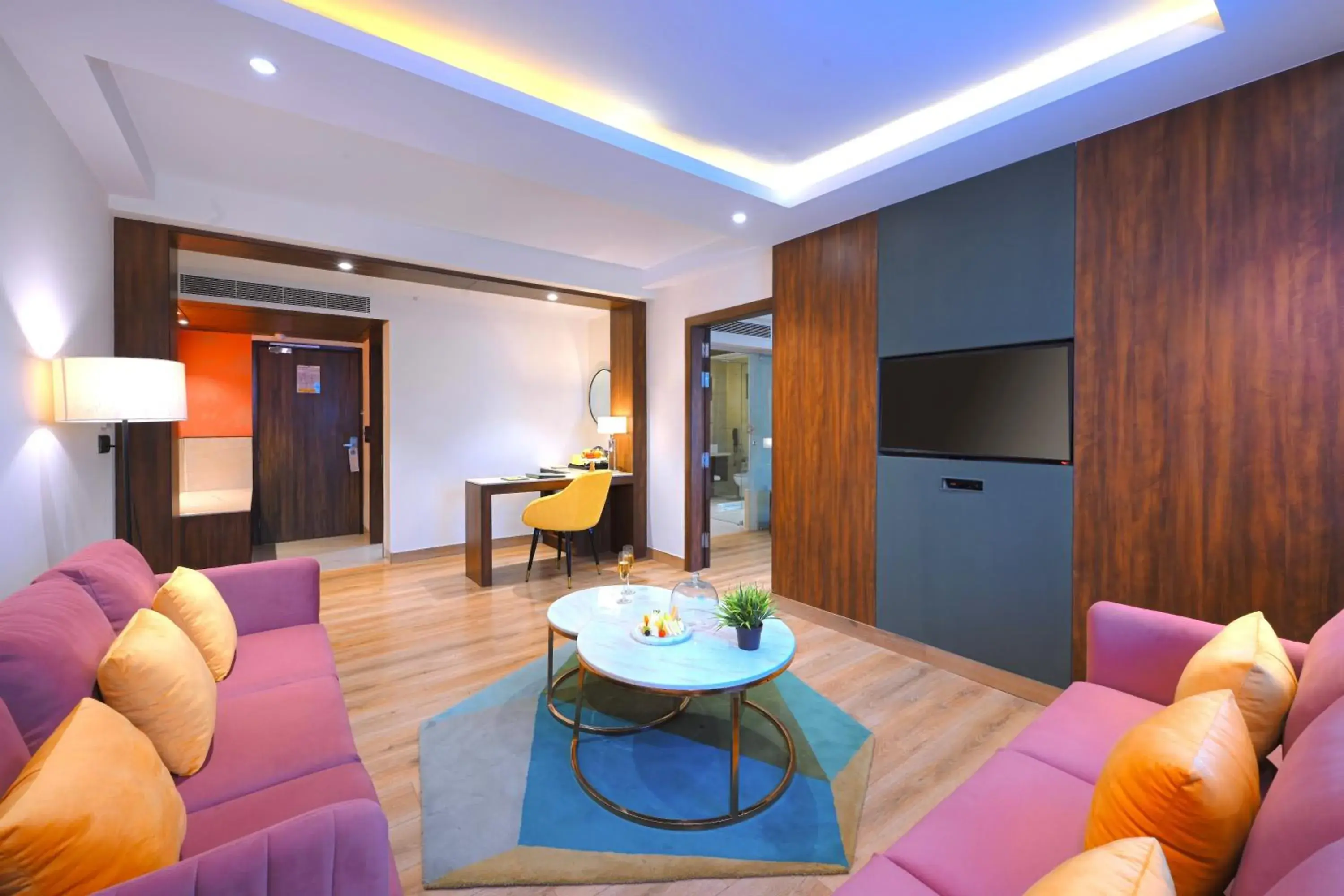 Double Suite - single occupancy in Golden Tulip Agra Double Suite - single occupancy in Golden Tulip Agra