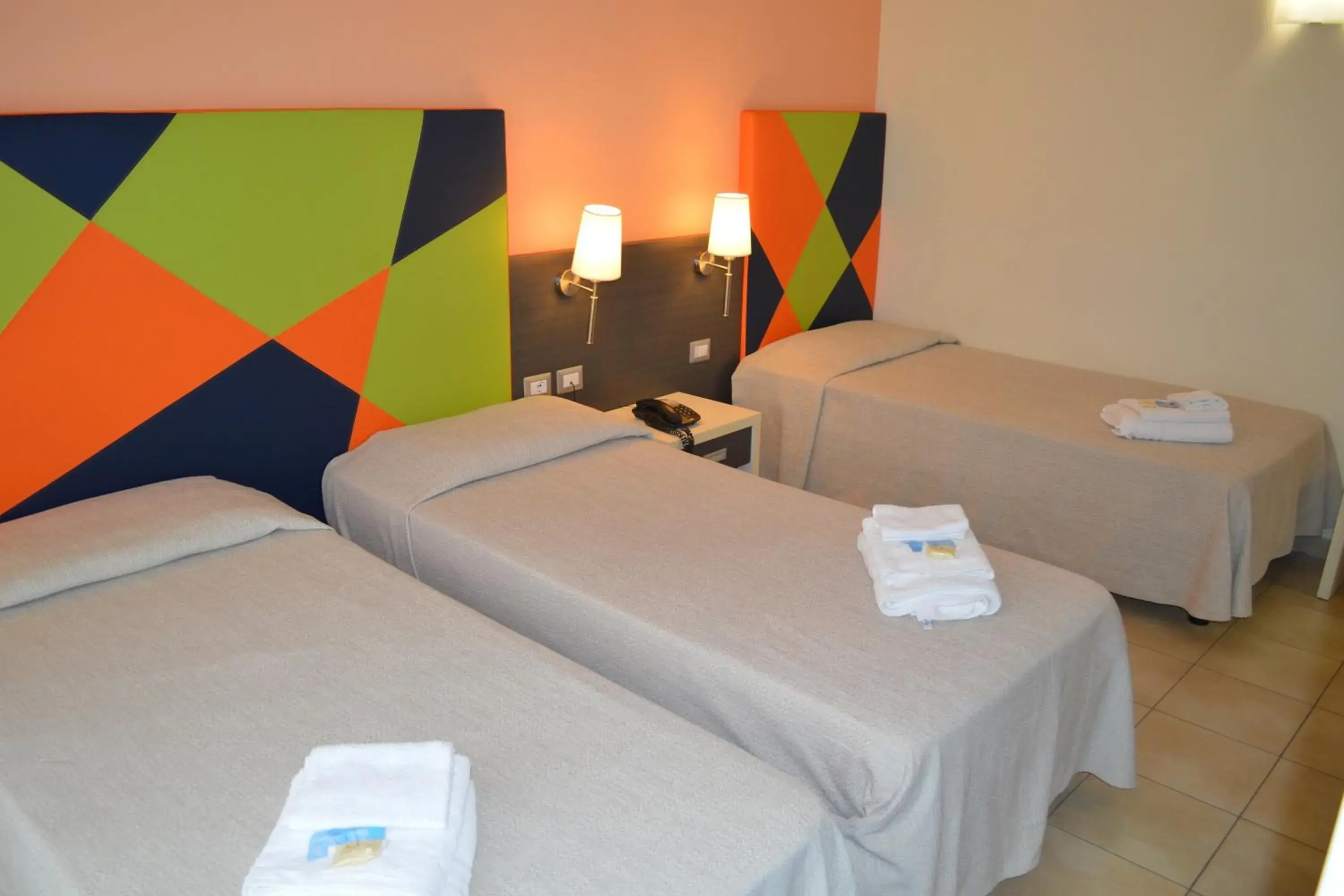 Triple Room in La Lanterna Hotel Triple Room in La Lanterna Hotel