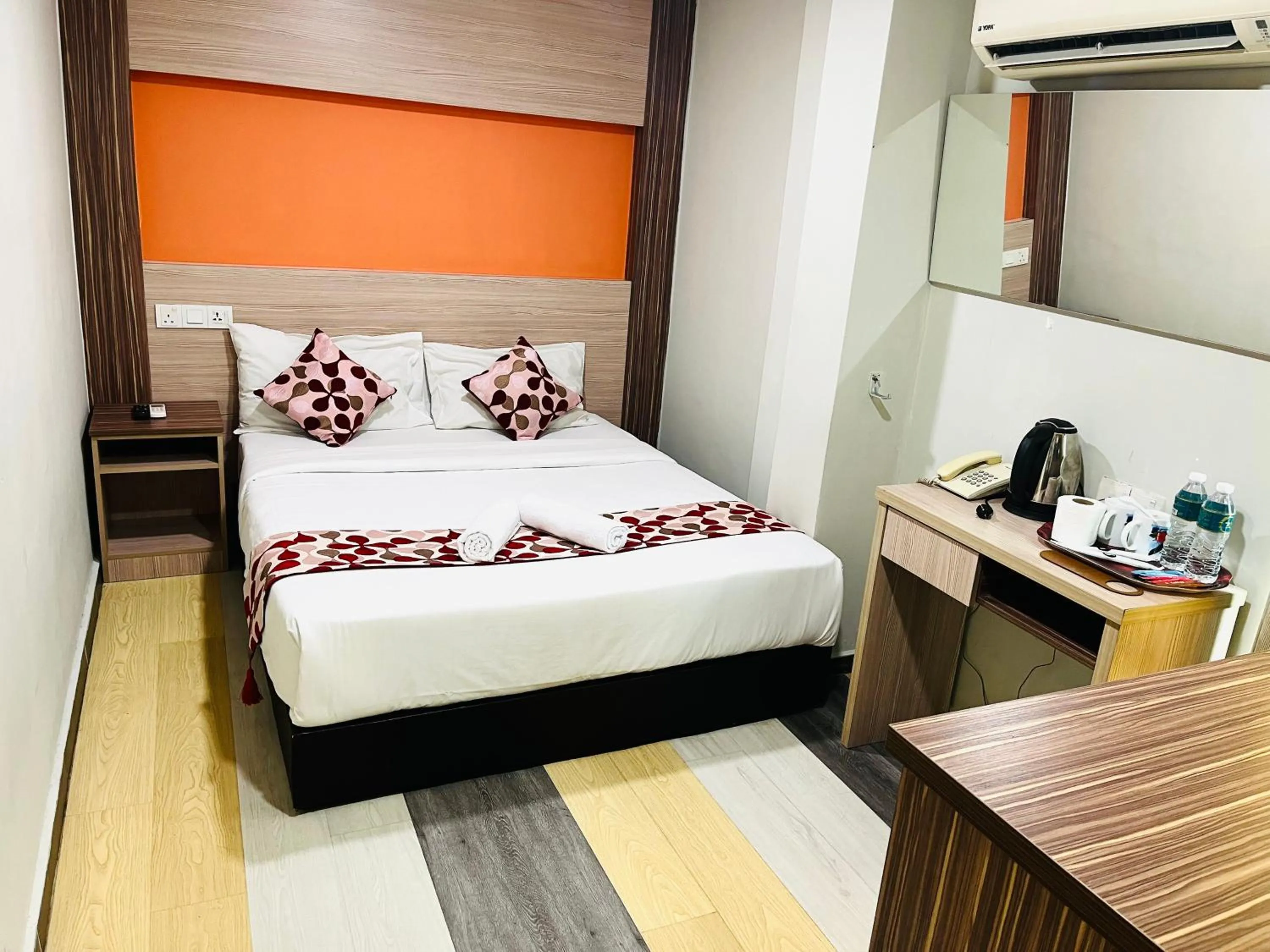 Property building, Bed in Sky Hotel @ Pudu