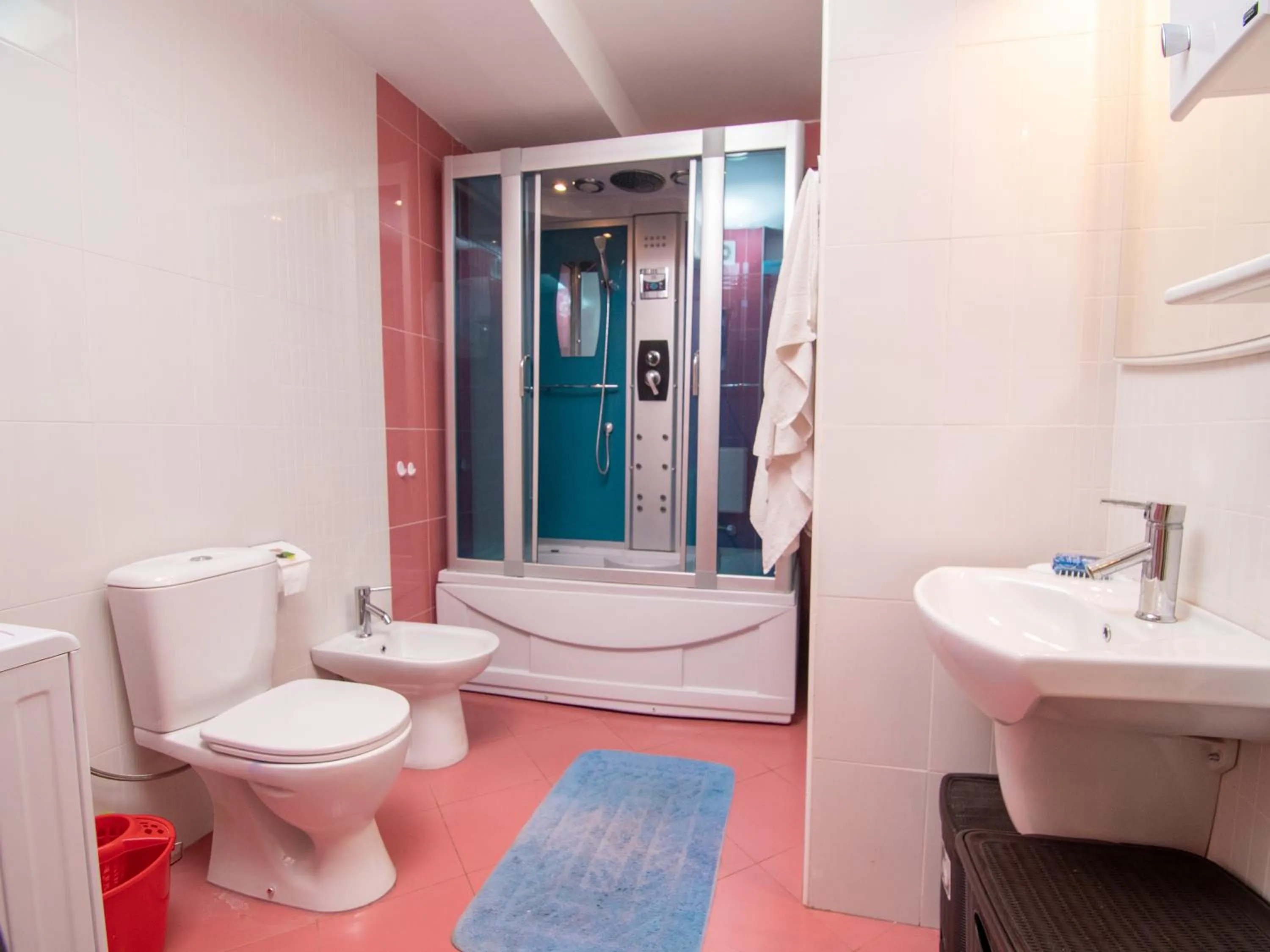 Shower in Mum's Apartment