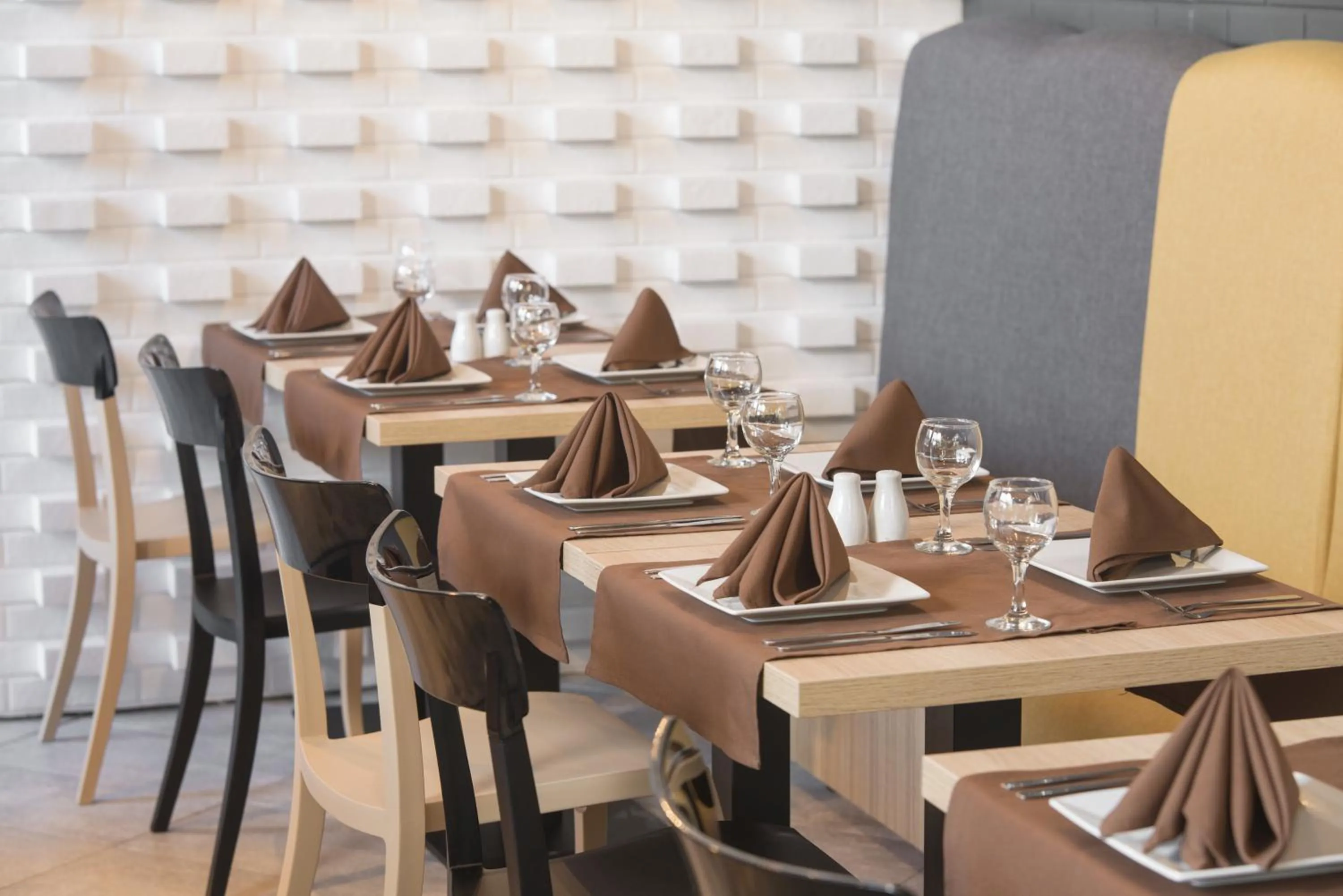 Restaurant/places to eat in HVD Viva Club Ultra All Inclusive - Private Beach & Free Parking