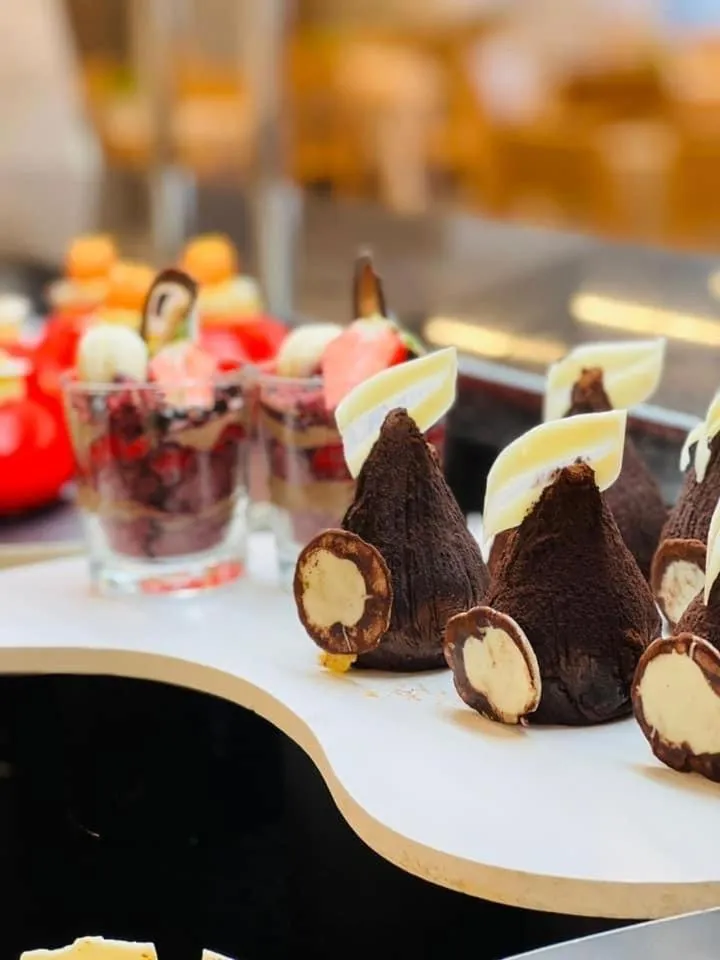 Restaurant/places to eat in HVD Viva Club Ultra All Inclusive - Private Beach & Free Parking