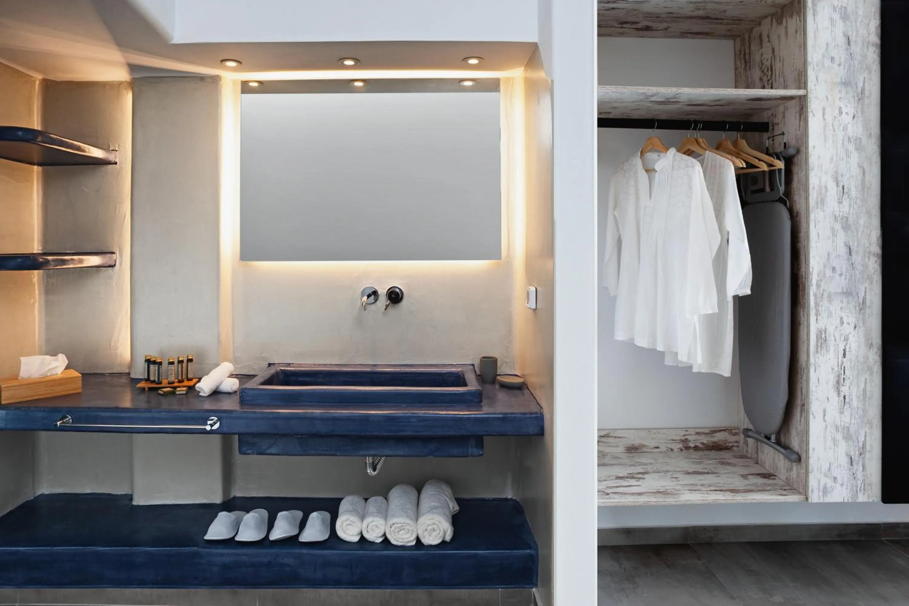 Bed in Irene City Villas