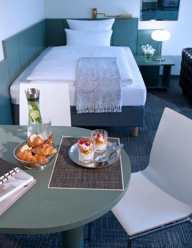 Photo of the whole room, Bed in Rheinhof by Gerda Good Living - Digital Access