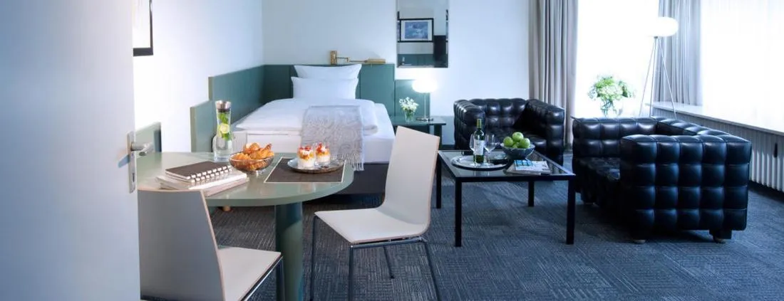 Living room in Rheinhof by Gerda Good Living - Digital Access