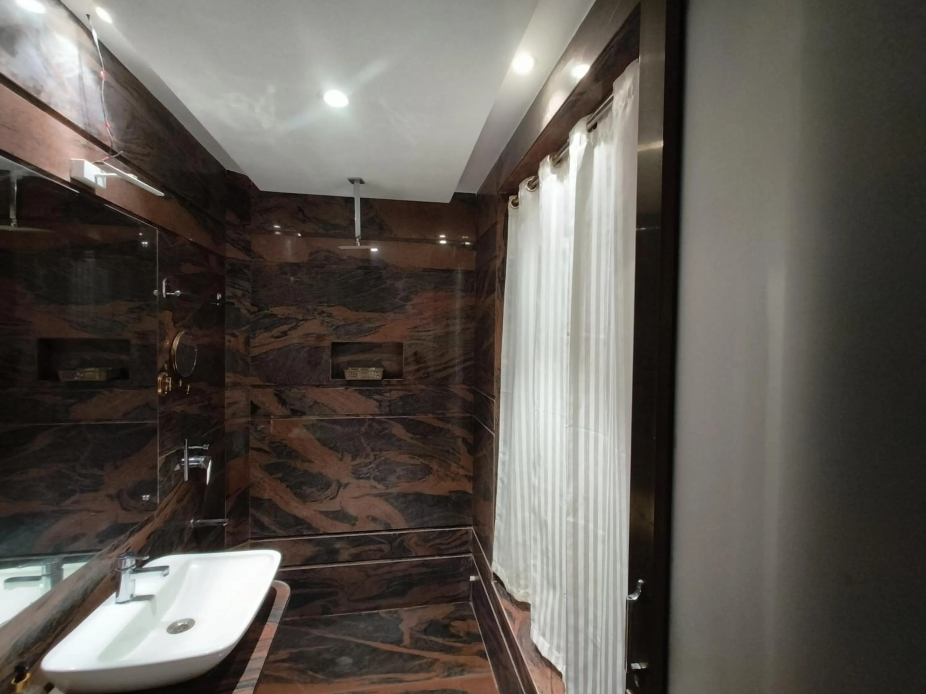 JJK Rukmini Vilas Hotel & Banquet