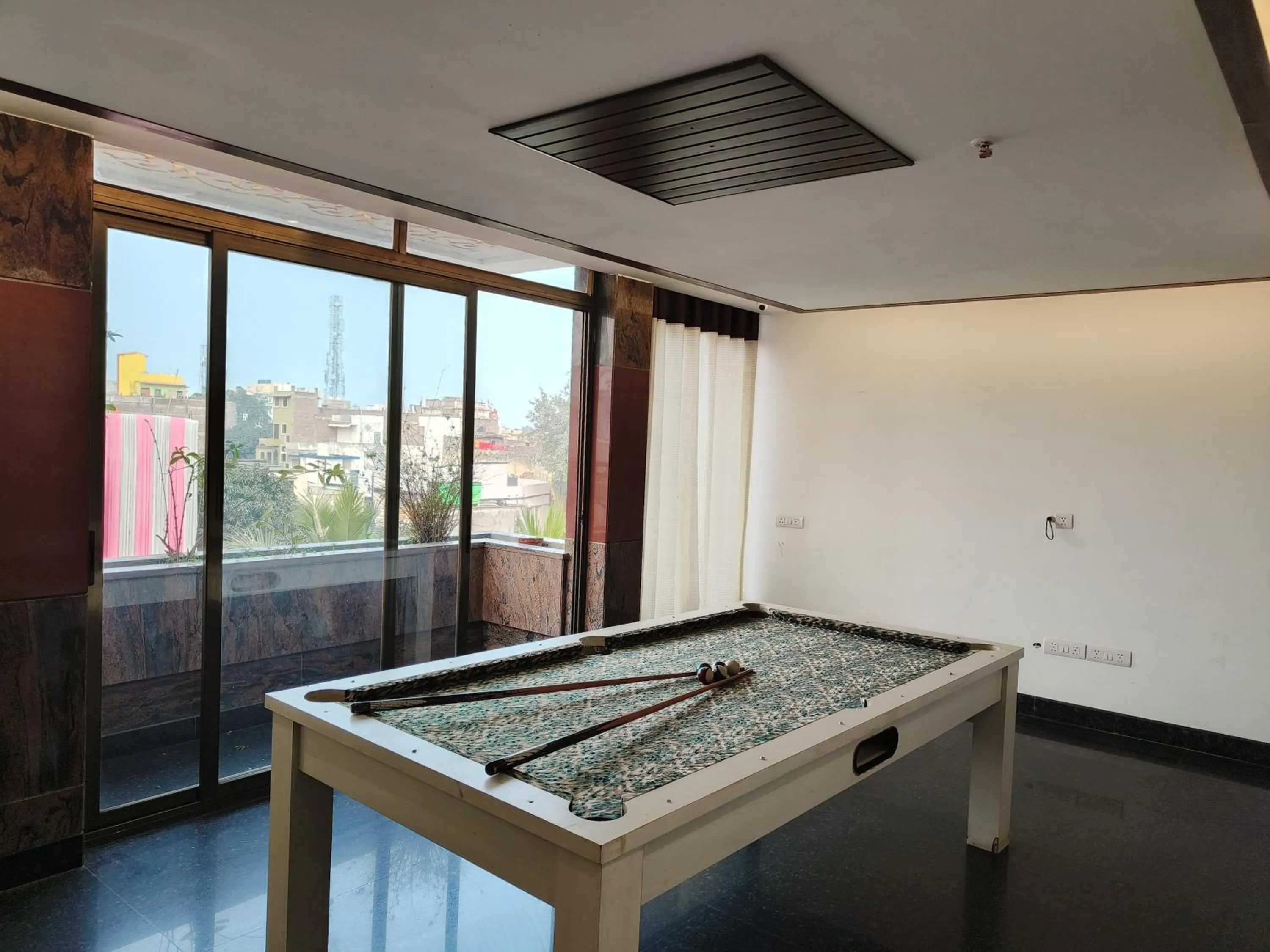 JJK Rukmini Vilas Hotel & Banquet