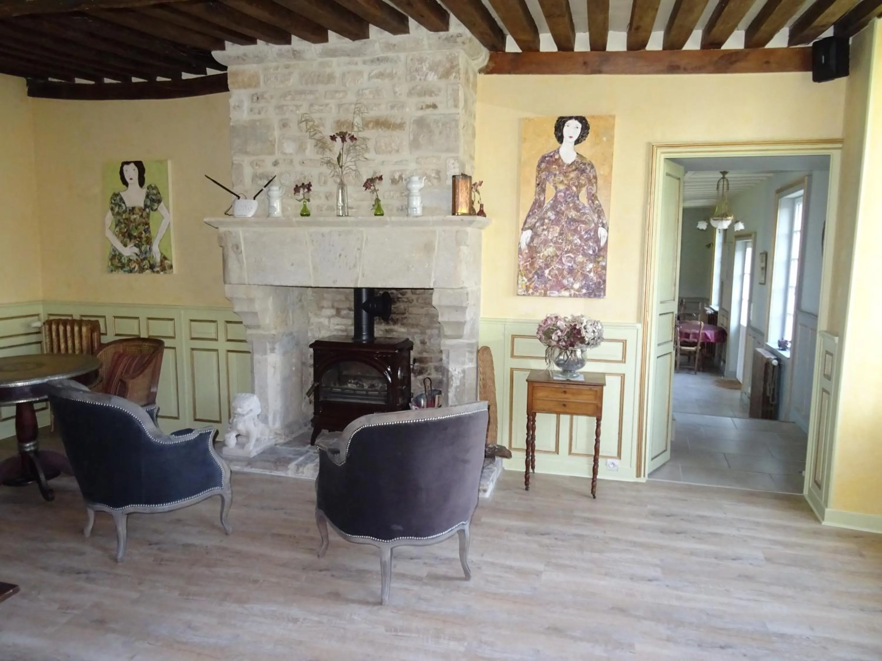 Lounge or bar in Manoir De Savigny