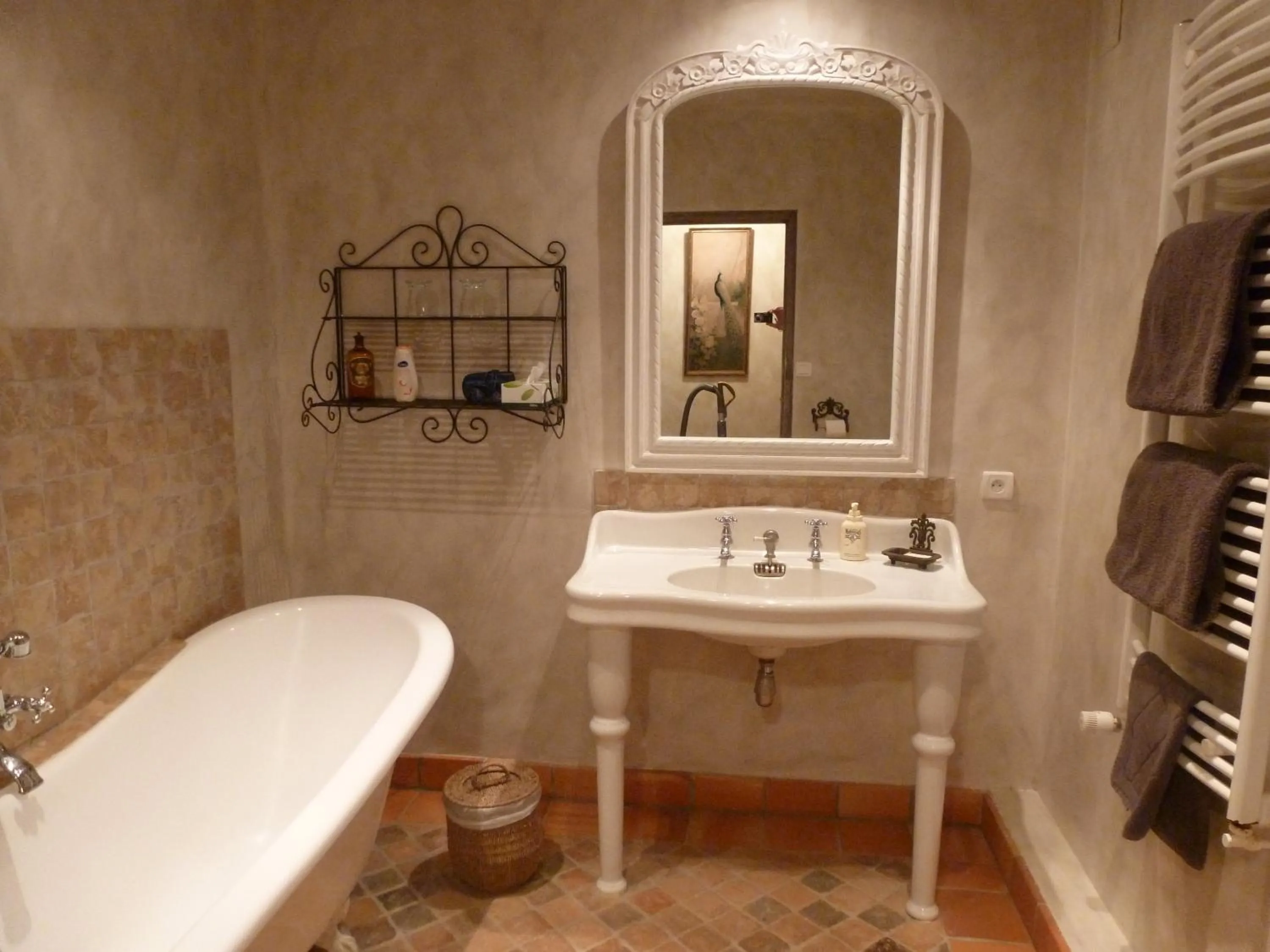 Bathroom in Manoir De Savigny