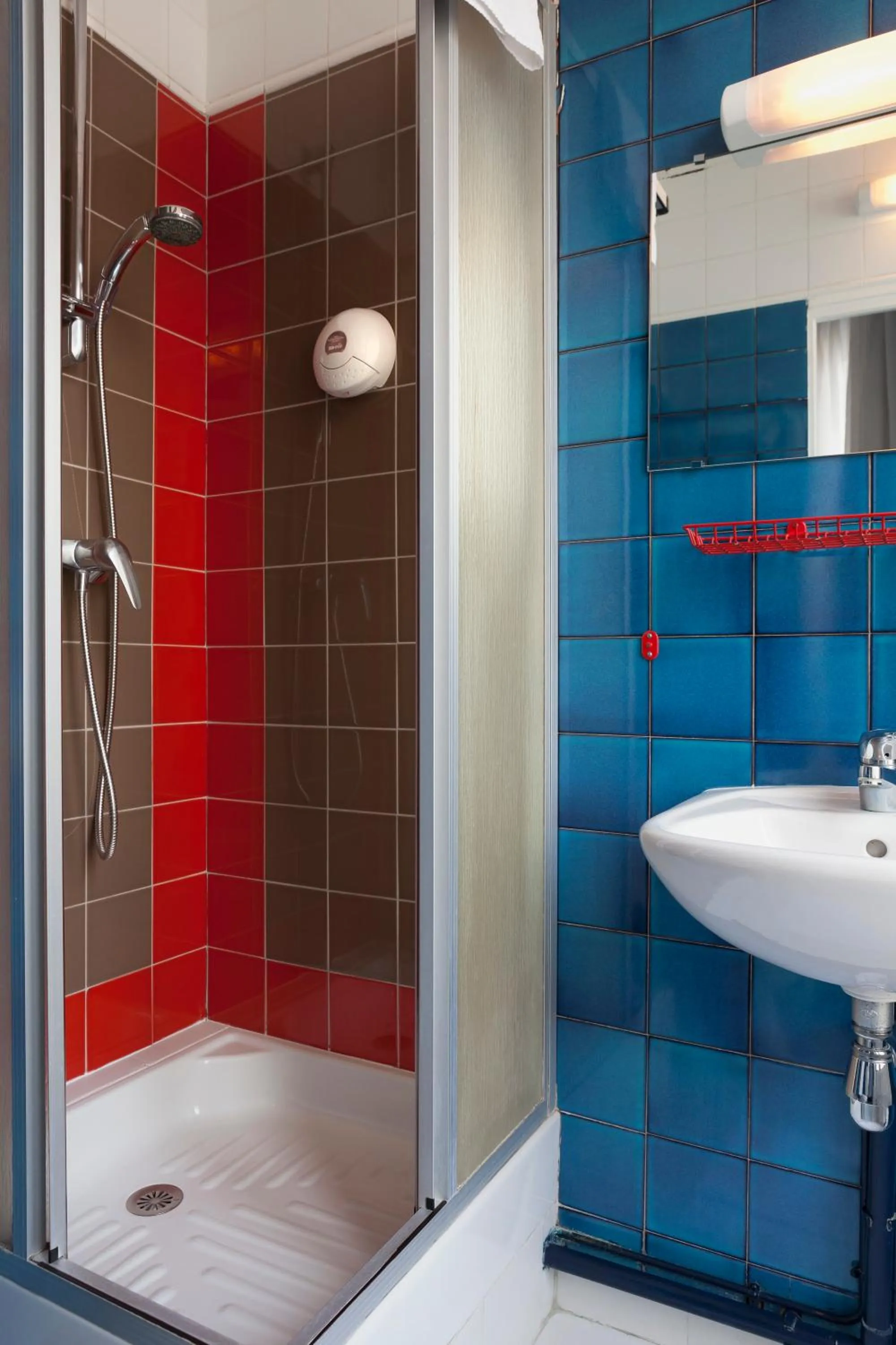 Bathroom in Hotel Agora