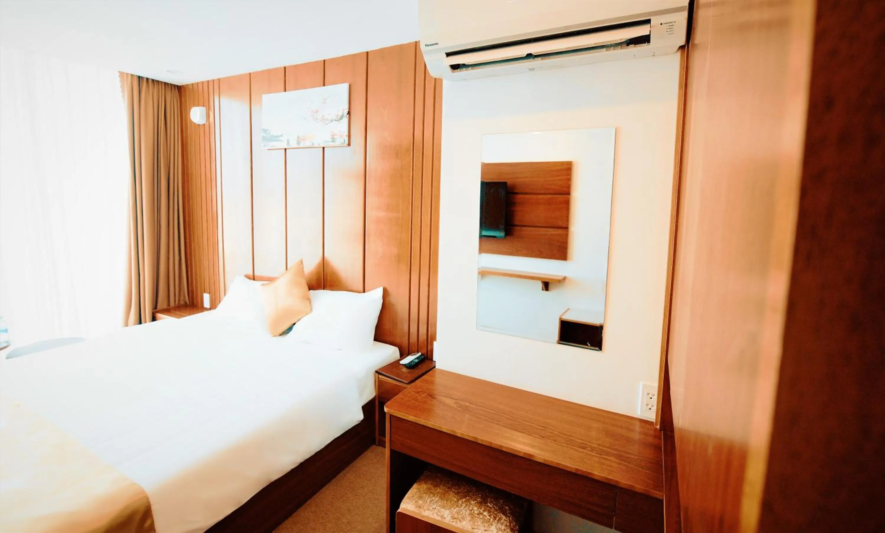 Bed in Mira Hotel Quy Nhơn