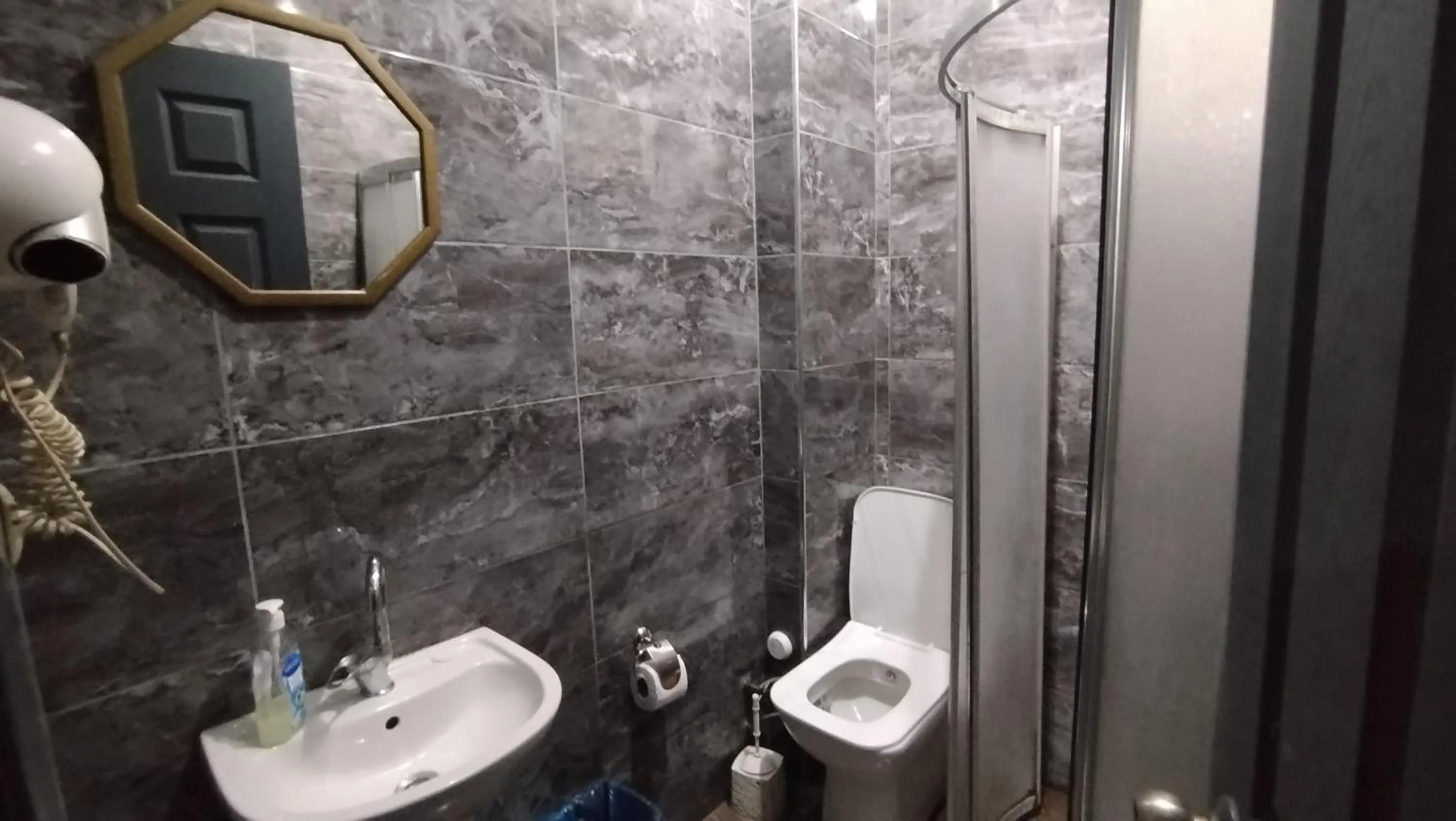 Shower in ivy hostel cafe