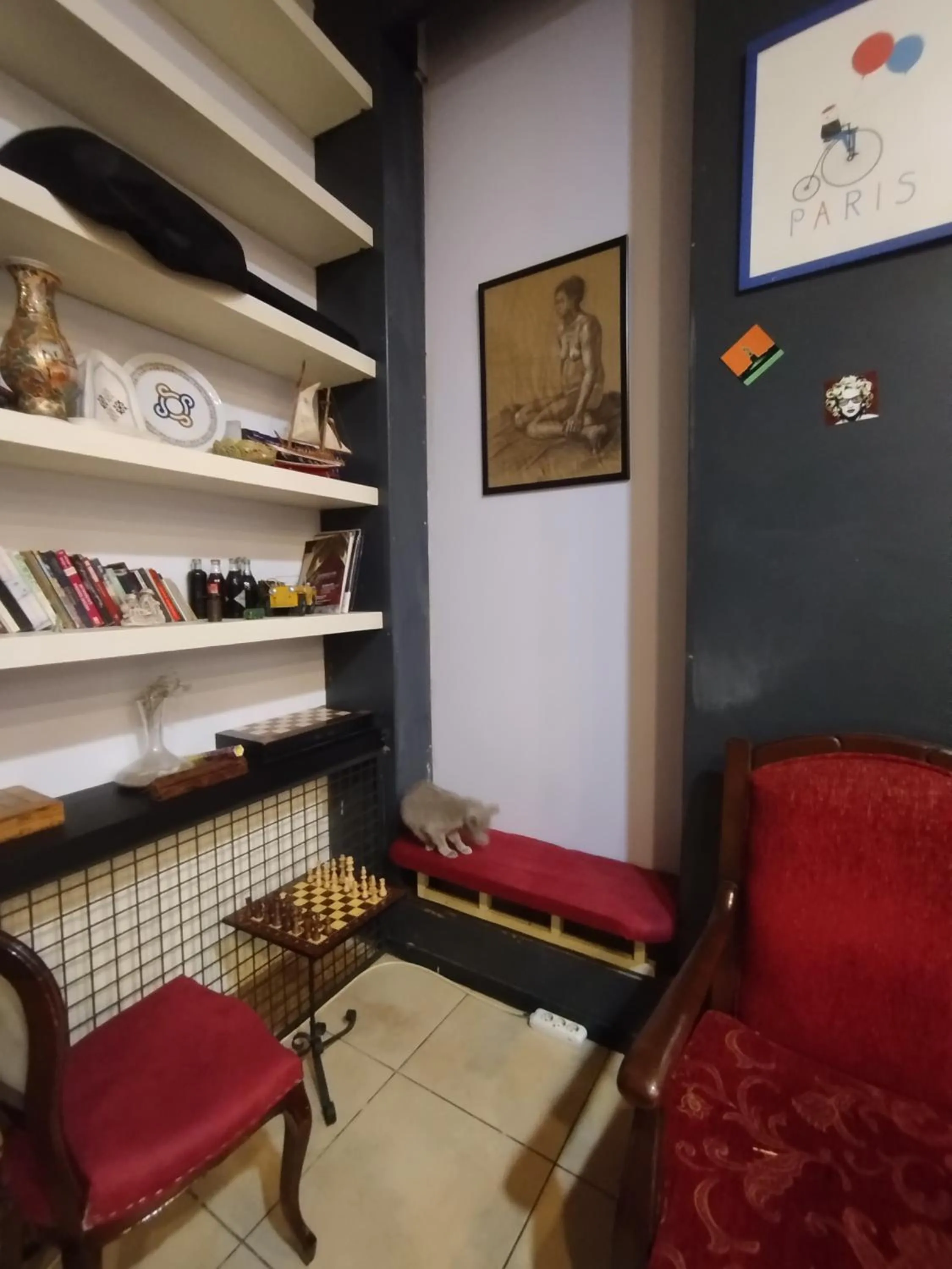 Seating area in Taksim City ivy Hostel