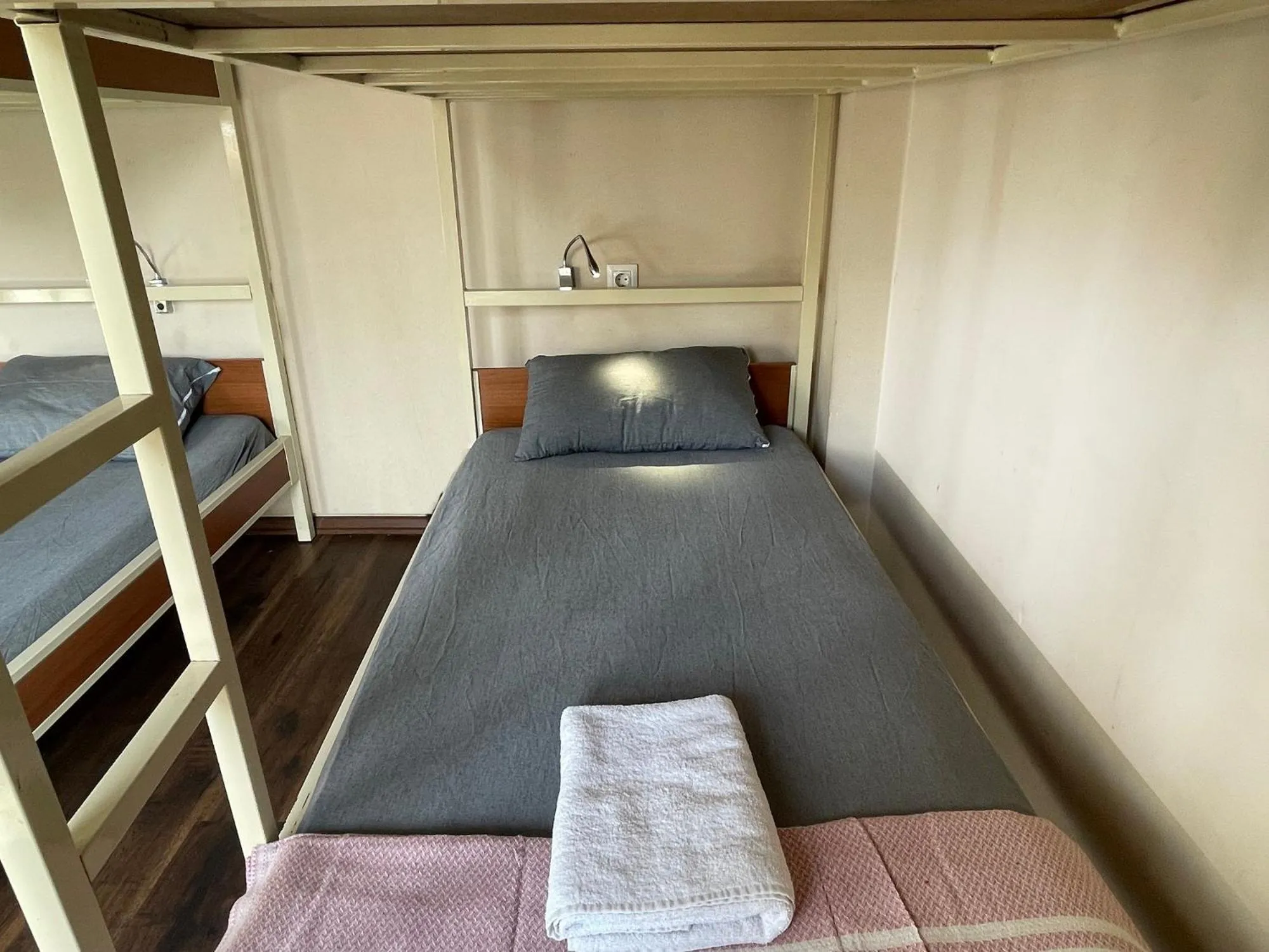 bunk bed, Bed in Taksim City ivy Hostel