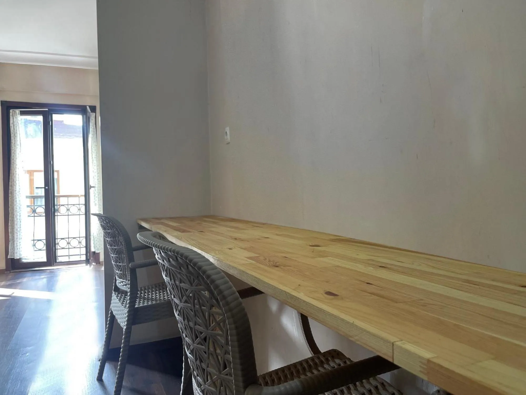 Seating area in Taksim City ivy Hostel