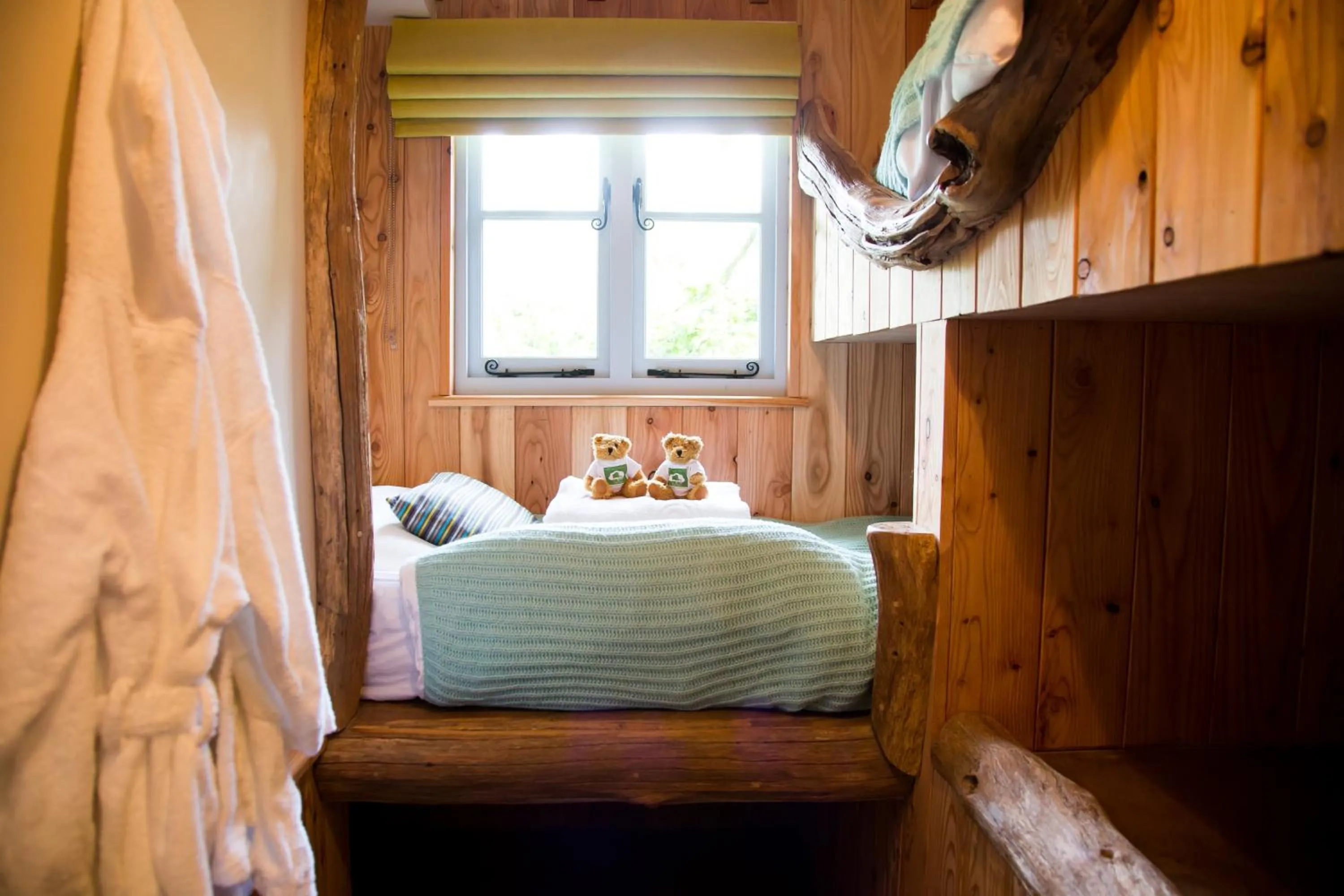 Bed in Fox & Hounds Country Hotel