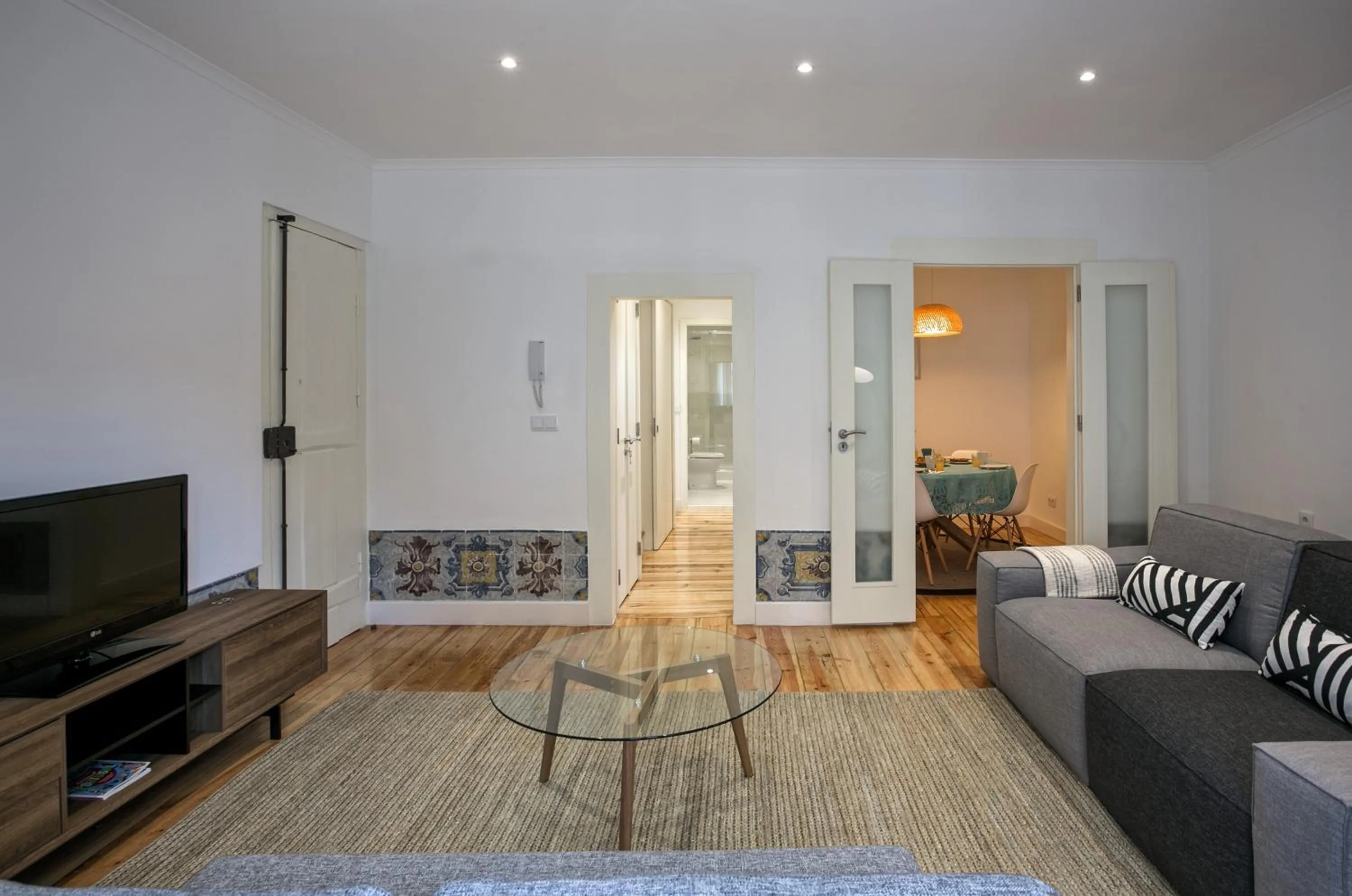 TV and multimedia in Hip Tailor Made Duplex Penthouse in Bairro Alto