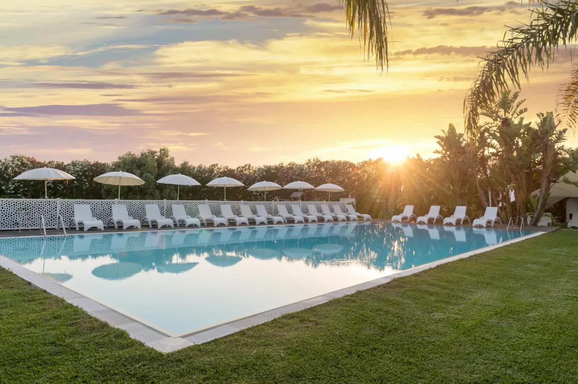 Pool view in Life Hotels Kalaonda Resort Pool view in Life Hotels Kalaonda Resort