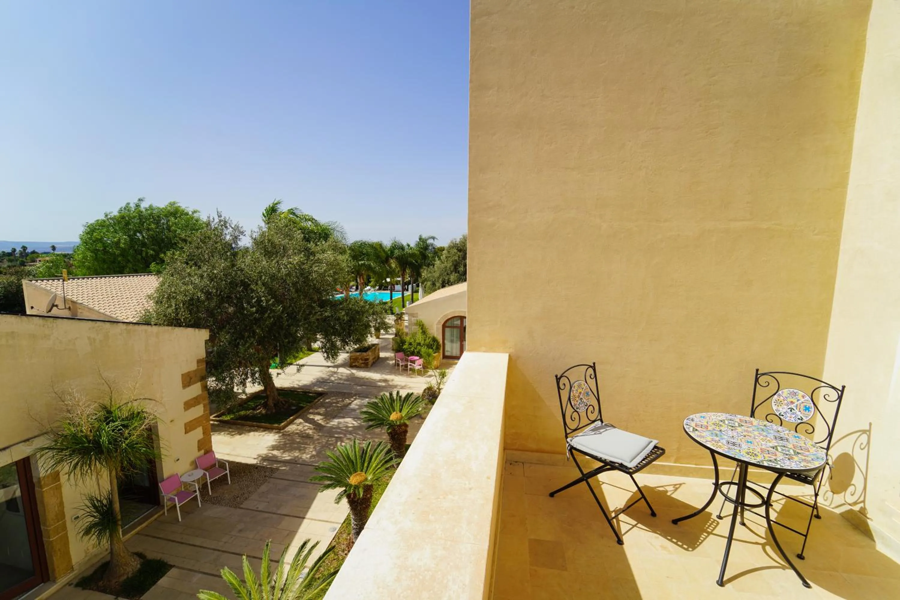 Balcony/Terrace in Life Hotels Kalaonda Resort