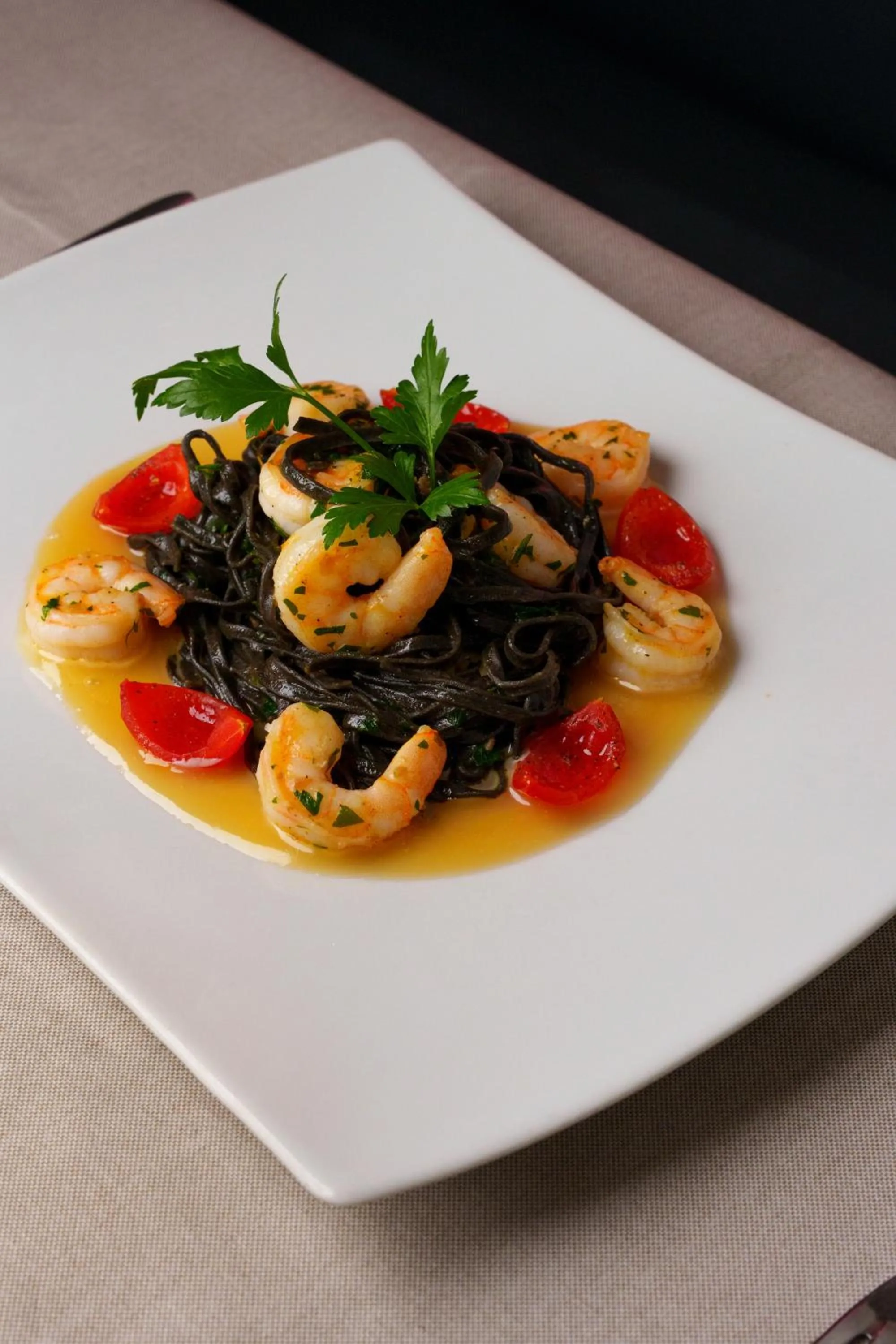 Restaurant/places to eat in Vada Village