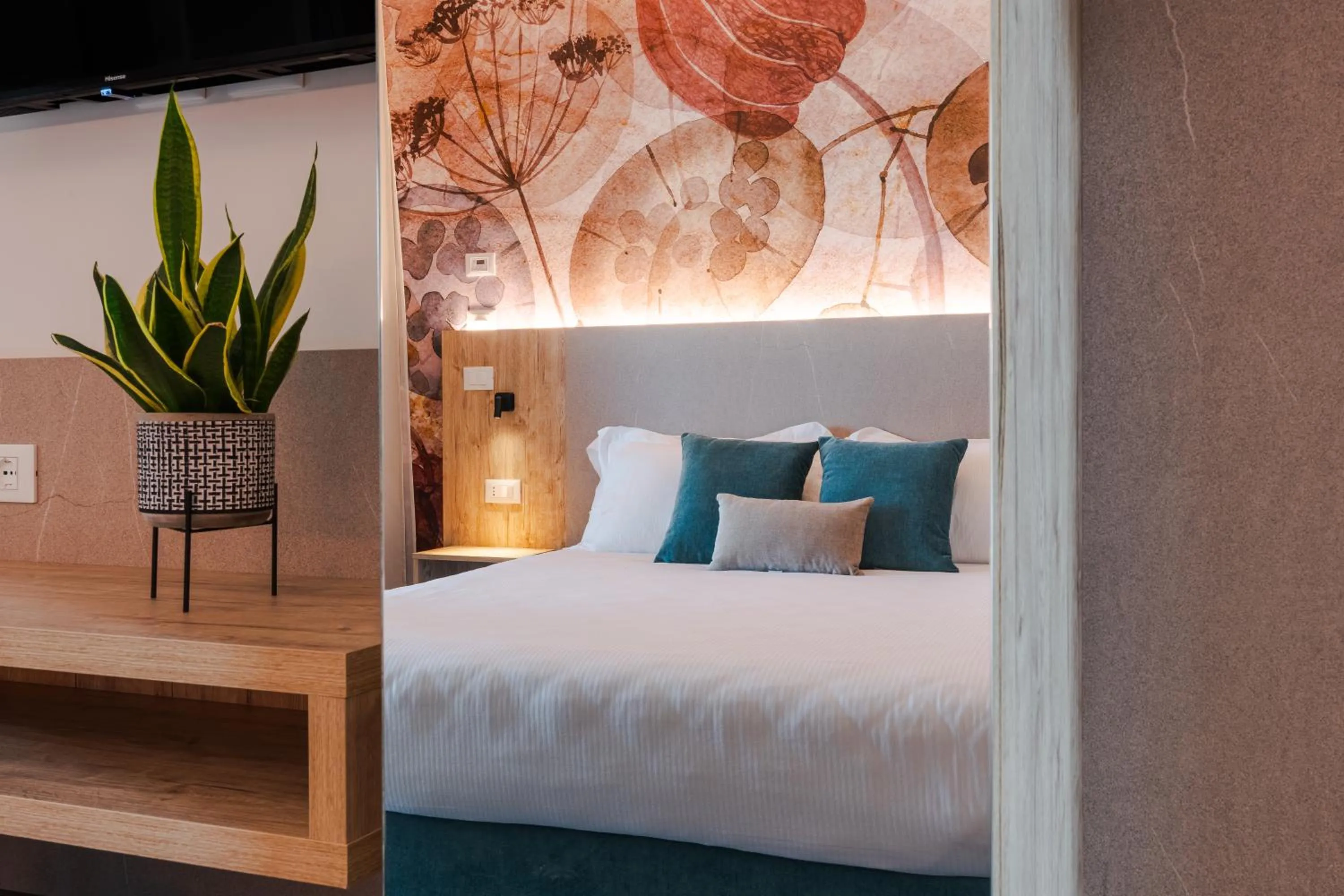 Bedroom, Bed in Vada Village