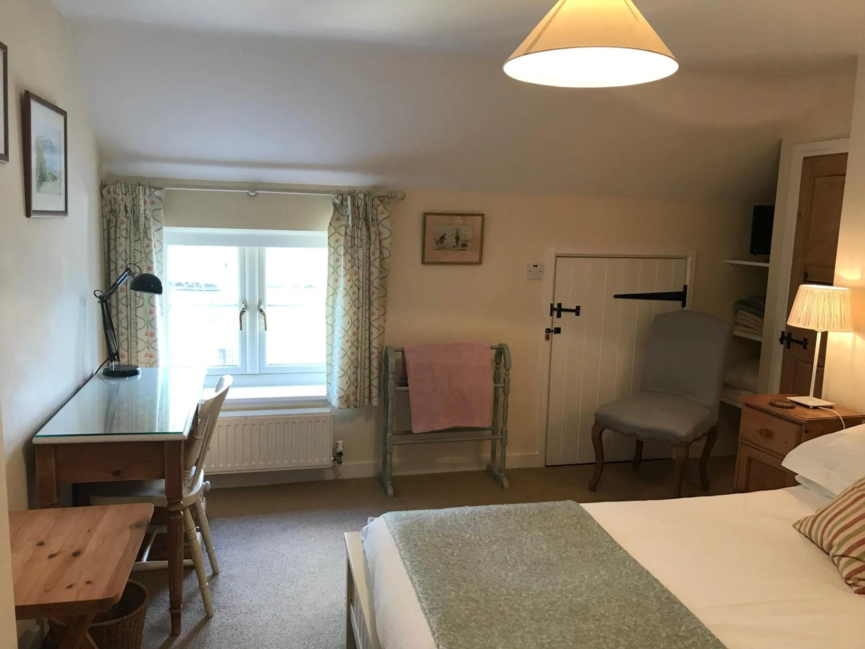 Double Room - single occupancy in The Long House