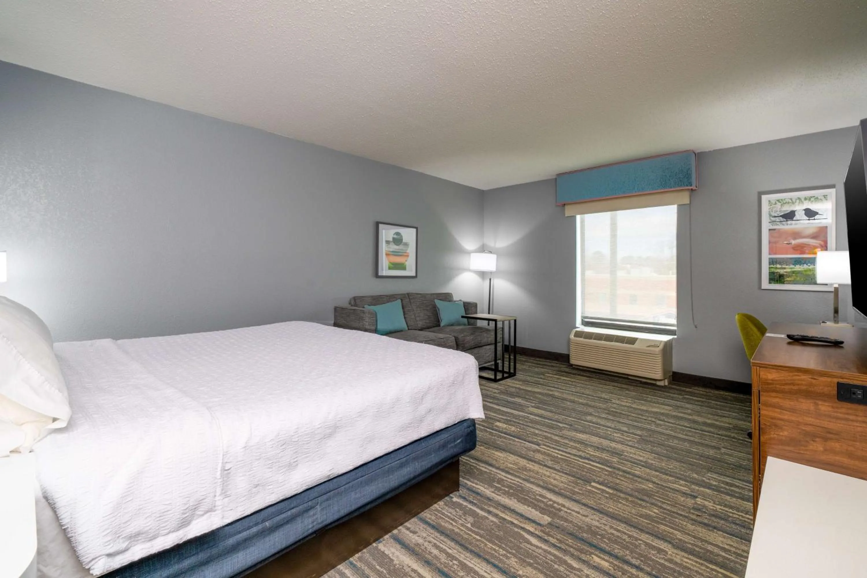 Living room, Bed in Hampton Inn Dahlgren