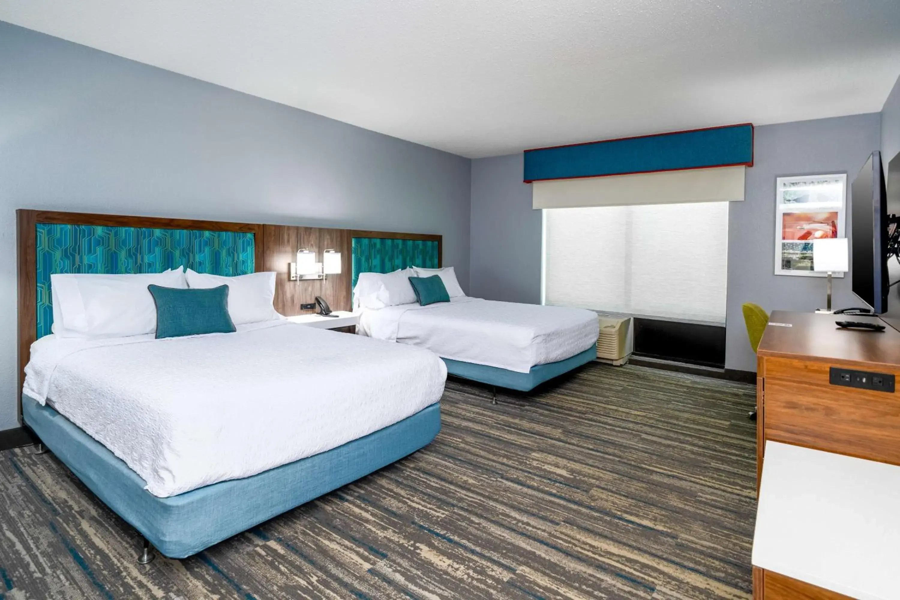 Bed in Hampton Inn Dahlgren Bed in Hampton Inn Dahlgren